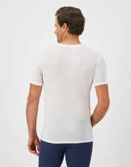 Hanes Perfect Flex Men’s Tee, White V-Neck Undershirt, 1-Pack