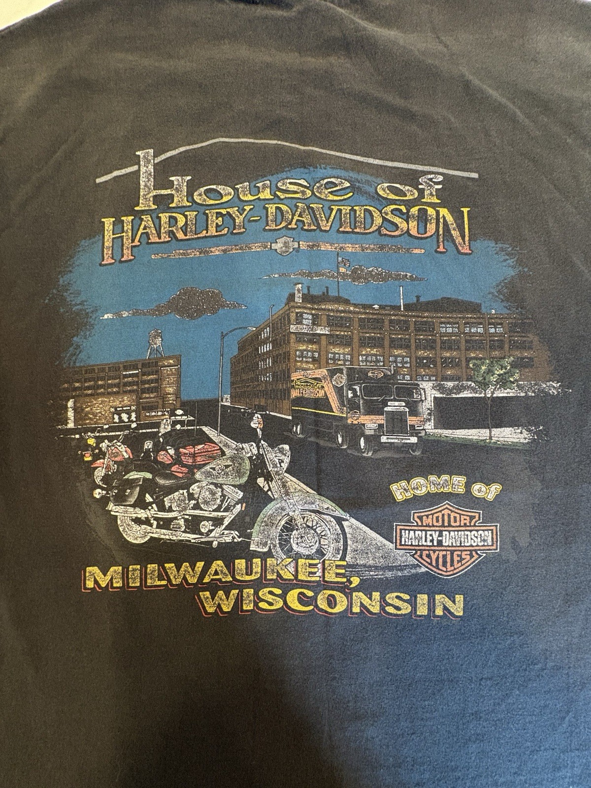 VTG ‘98 Harley-Davidson Motorcycles Badge Logo T-shirt Sz L Black Biker Chopper gallery