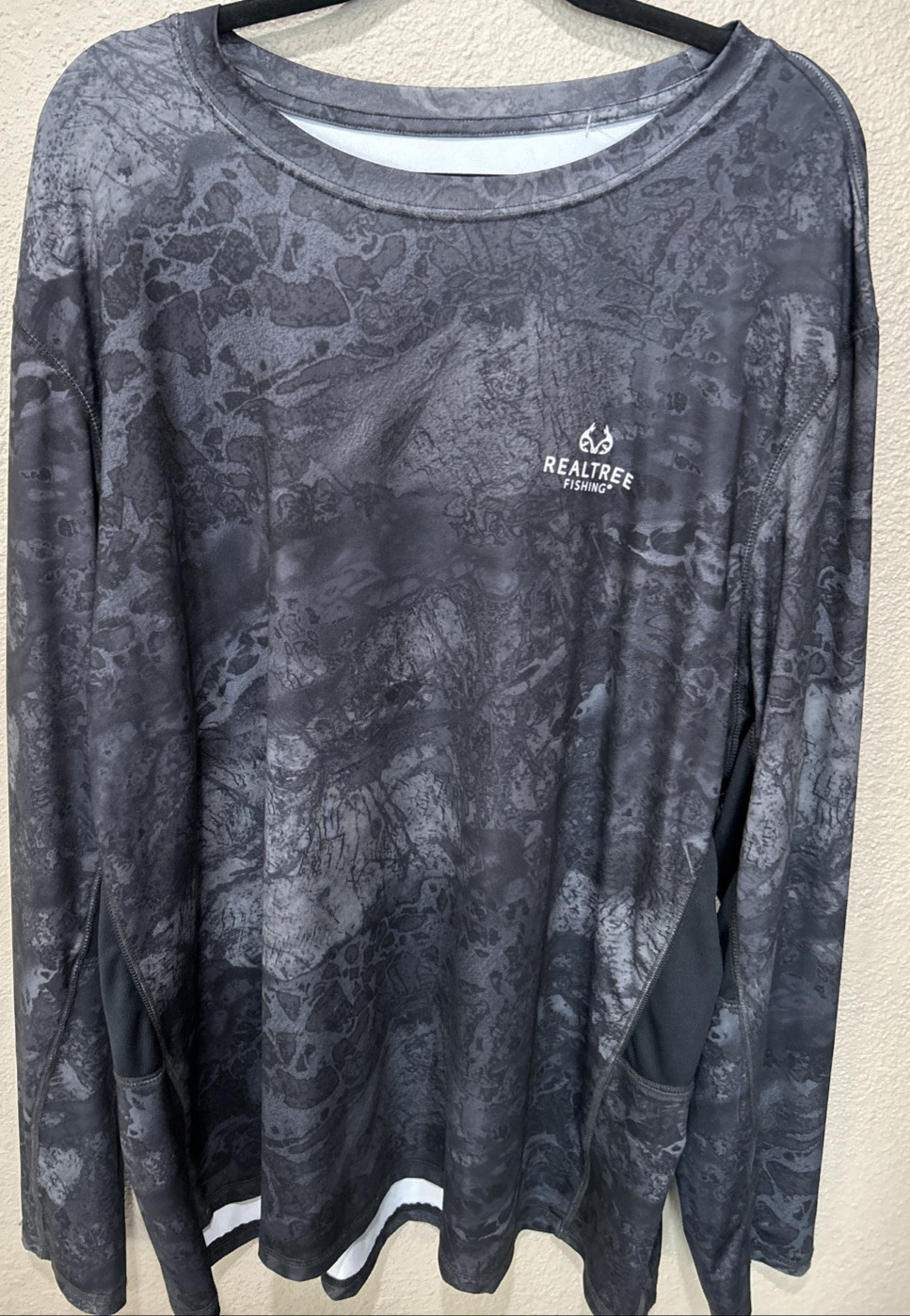 REALTREE Men's 3XL Fishing Long Sleeve Crew Neck T-Shirt Charcoal gallery