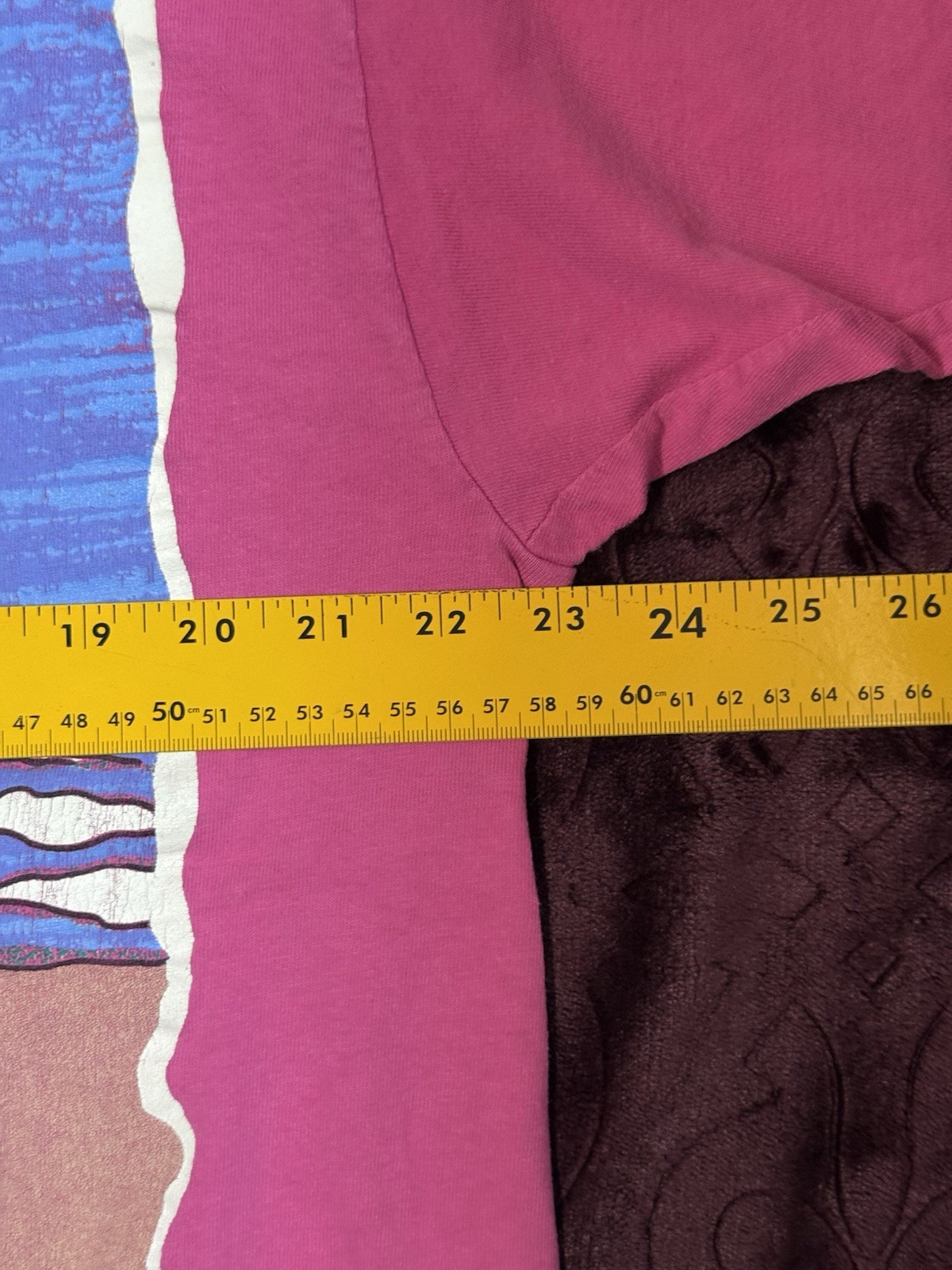 Vintage 94’ Tweety Bird Sylvester The Cat Sunscreen Beach Graphic Shirt Size Xl gallery