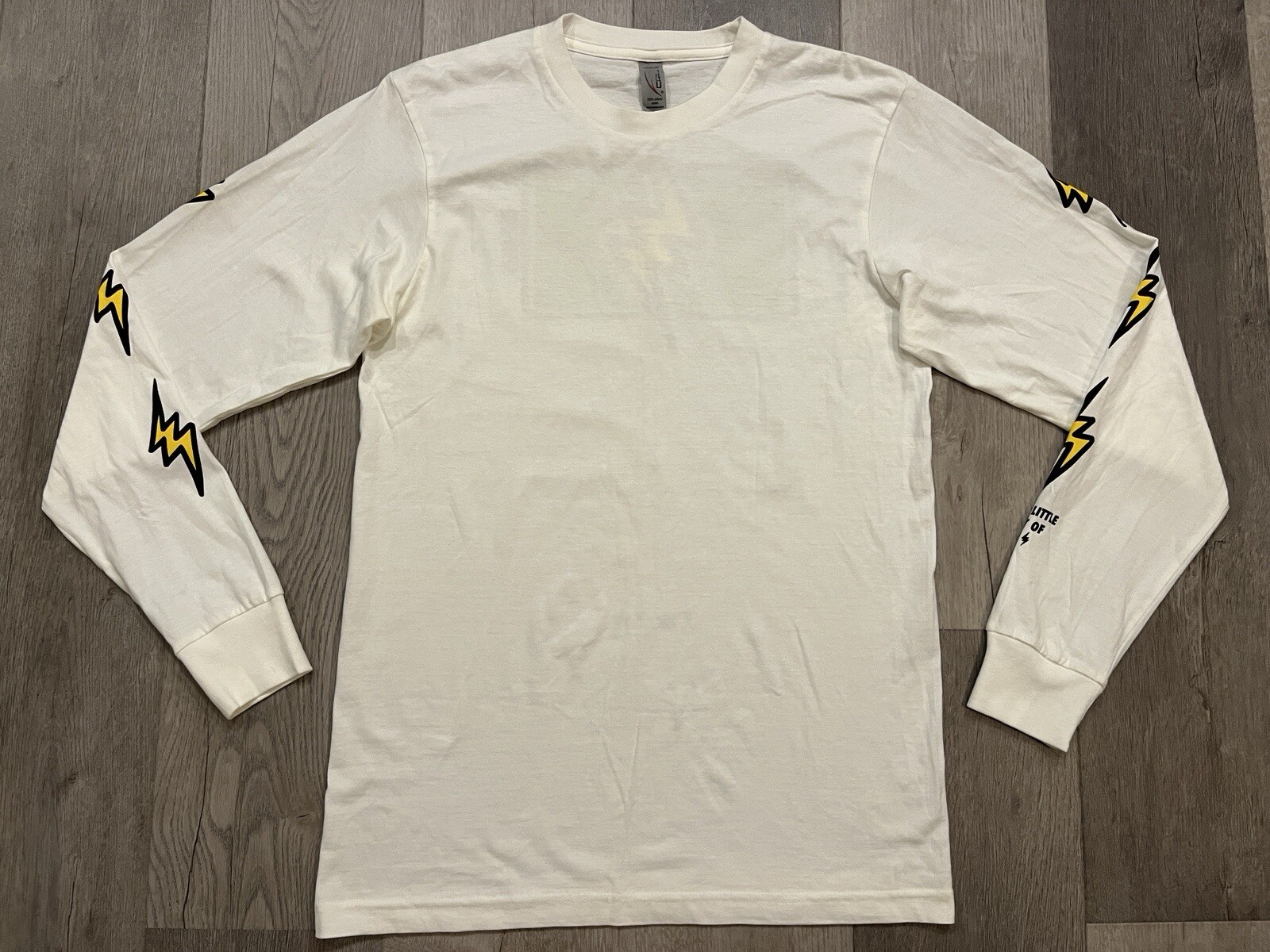 J Balvin 2016 Energia Tour Long Sleeve “Little Light” Battery Shirt - Small gallery