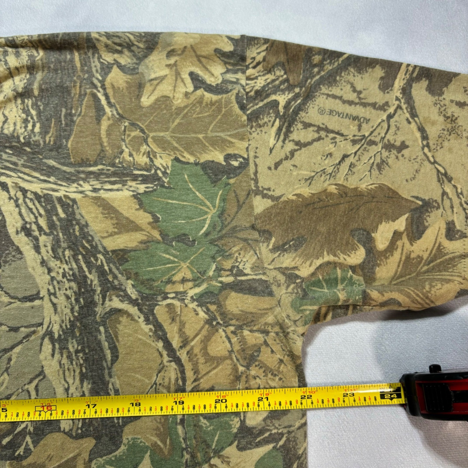Vintage 90's Advantage Camo Pocket T-Shirt Mens L Single Stitch Hunting Outdoor gallery