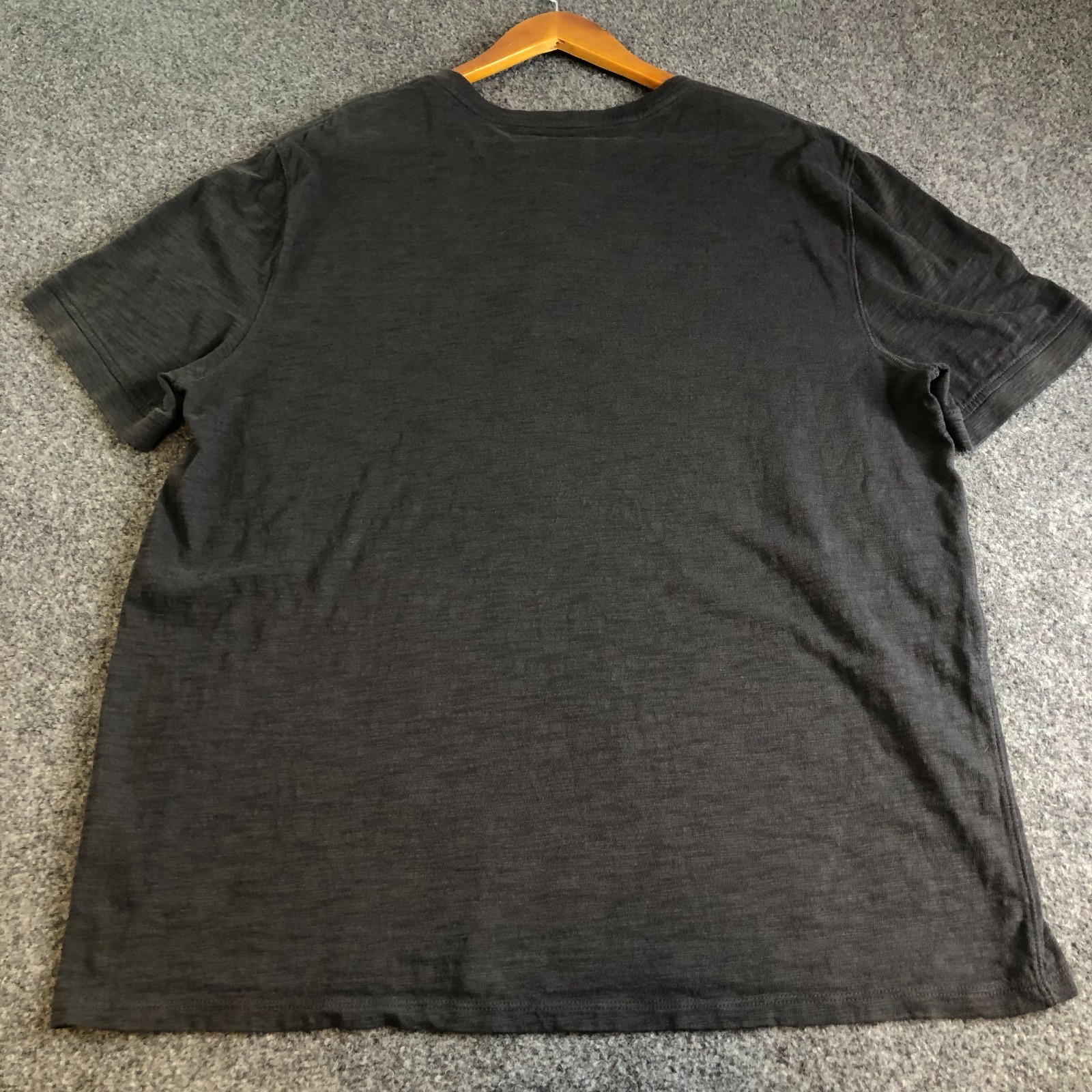 Vince Henly Shirt Mens Extra Large Gray 100% Cotton Short Sleeve Soft Casual gallery