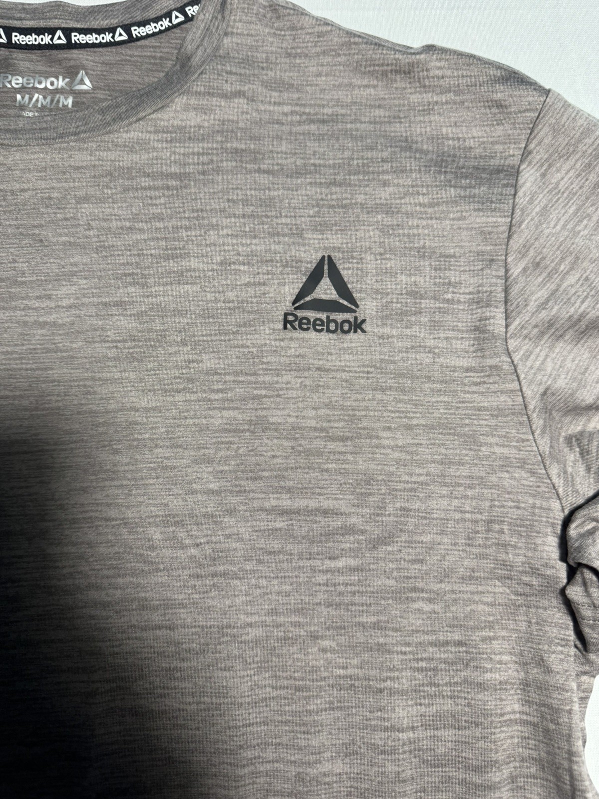 Reebok Mens Polyester Stretch T-shirt Workout Gym Medium Sport Tee Gray gallery