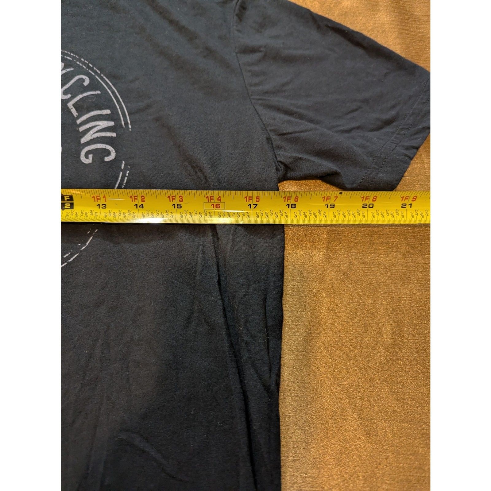 Castelli Cycling Scorpion Logo T-Shirt Black Men’s M Slim 26x18 gallery