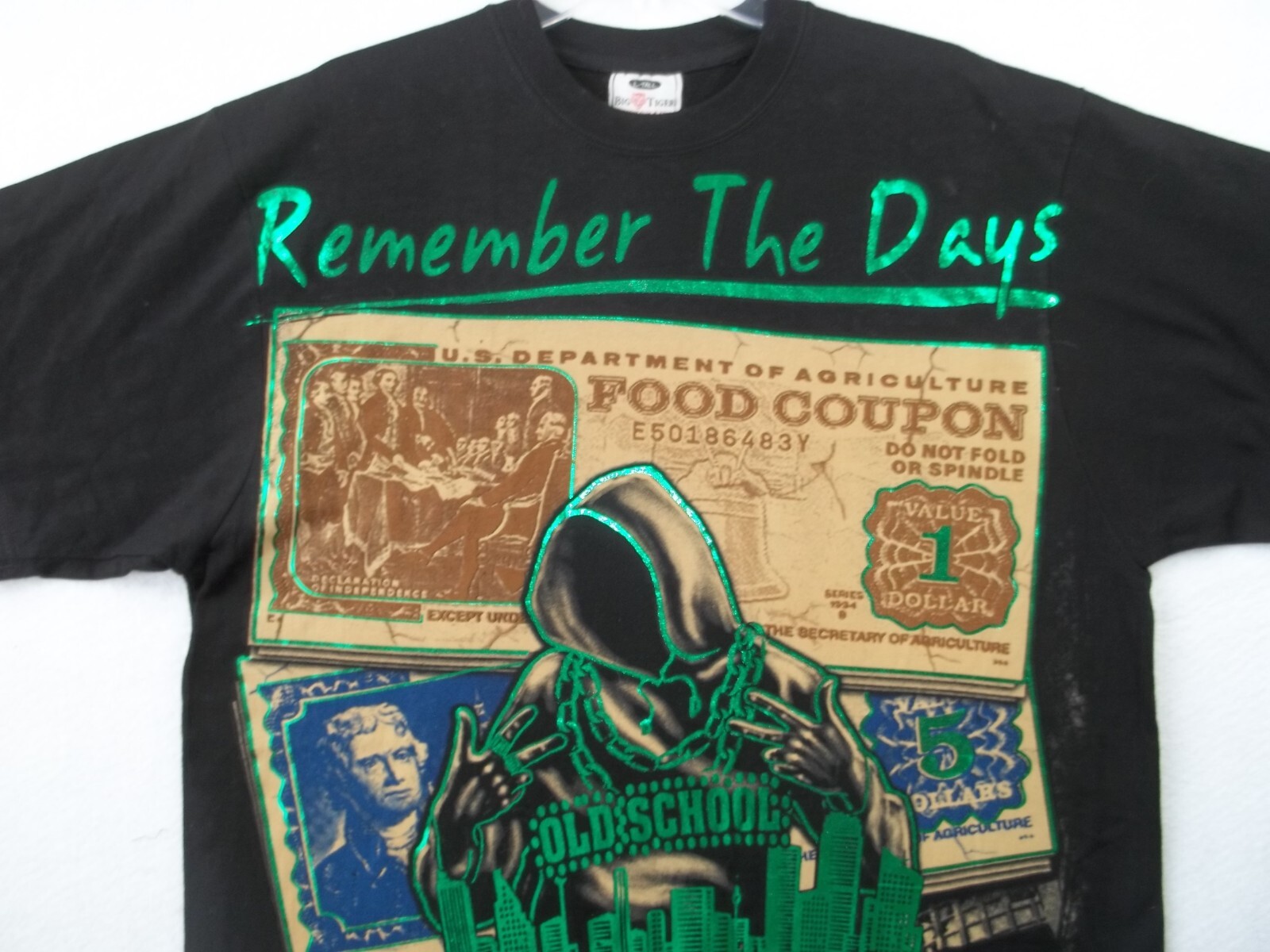 Remember the Days Throw Back Money Mens Black Graphic T Shirt Size L Tall gallery