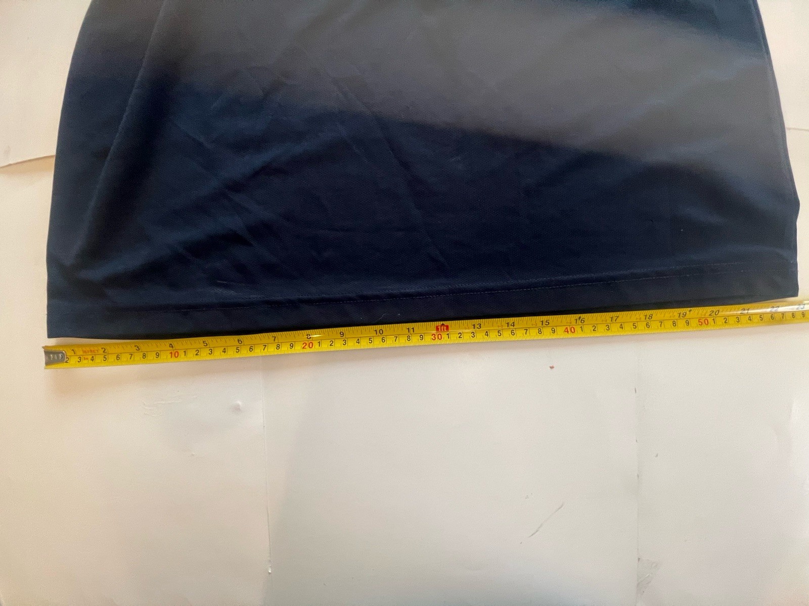 Starter Size Large Nave Blue The Core Tee. Excellent Shape PreOwned. gallery