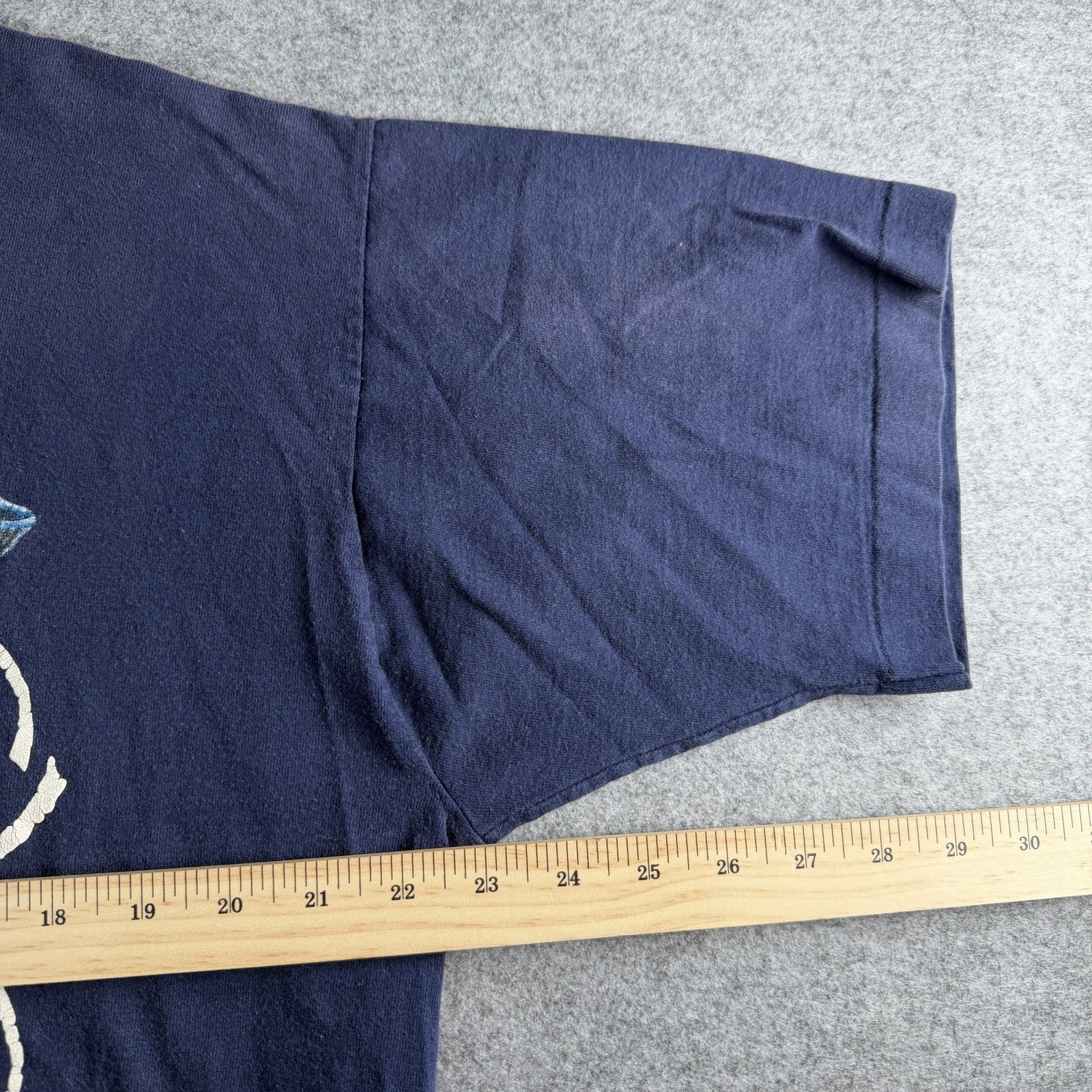 Vintage 90s Humpbacks Whale Ocean T-shirt Dark Navy Blue XL Nature Tee Sea Life gallery