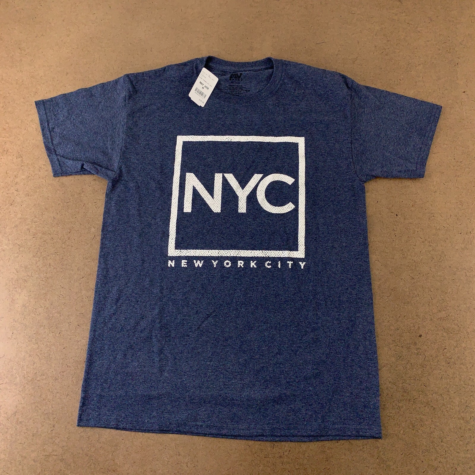 MV Sport Adult Size Medium Navy Heather NYC New York City Graphic T-Shirt NWT