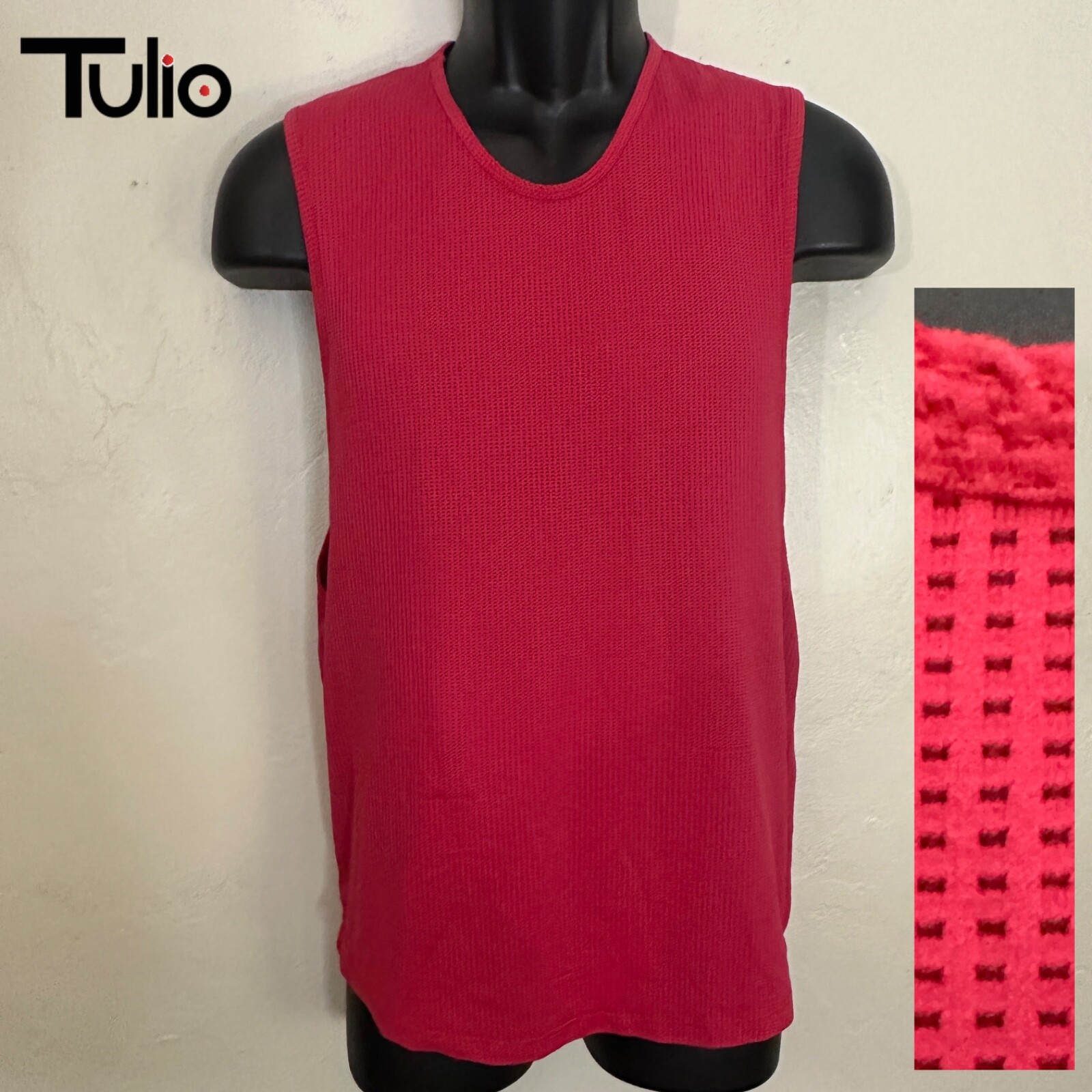 Tulio Mesh Sleeveless T Shirt Small Gently worn 94% polyamide / 6% spandex gallery