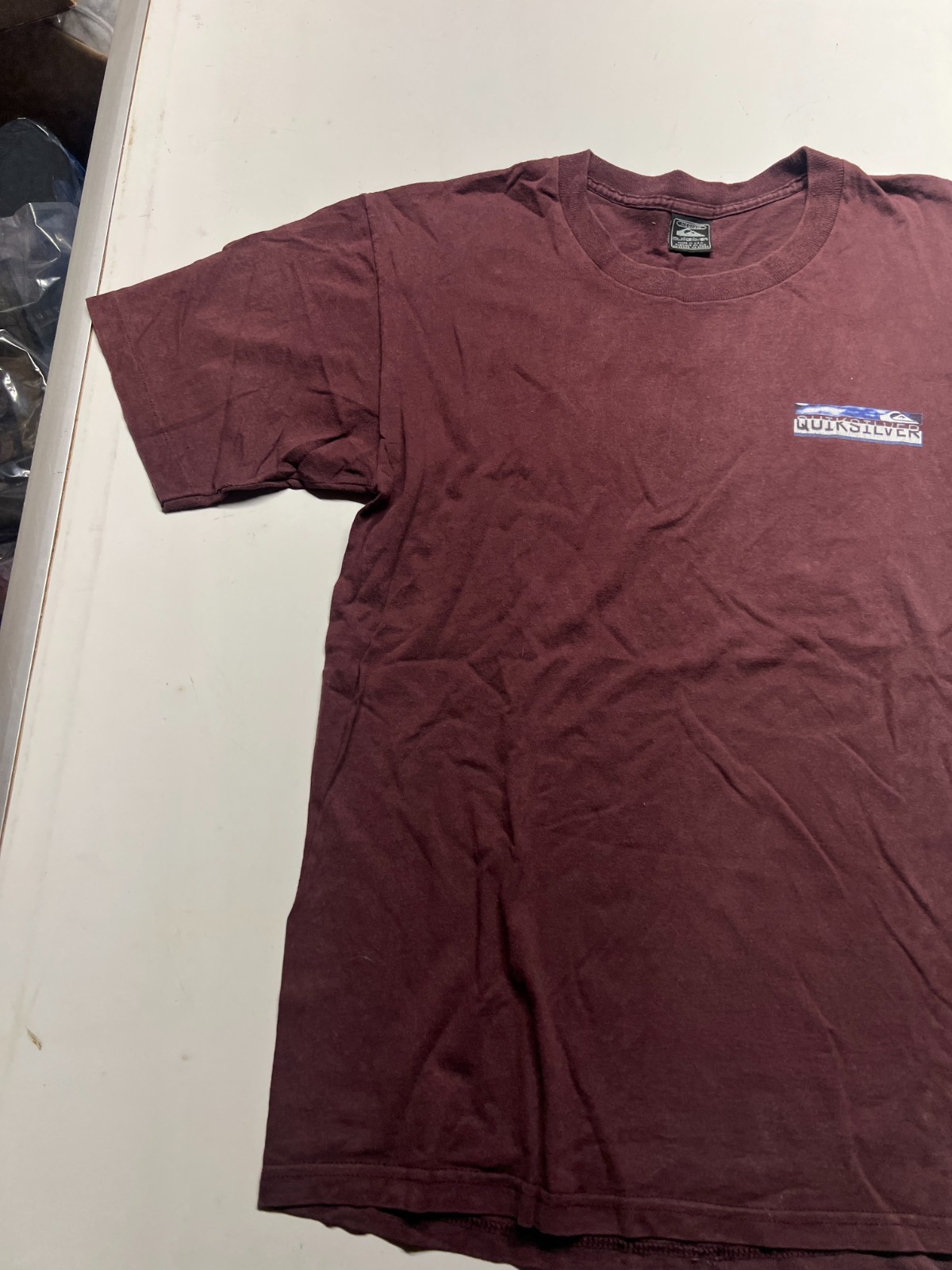 Quicksilver Graphic Y2K T-Shirt Deep Reddish-Brown Short Sleeve Surf Mens M gallery
