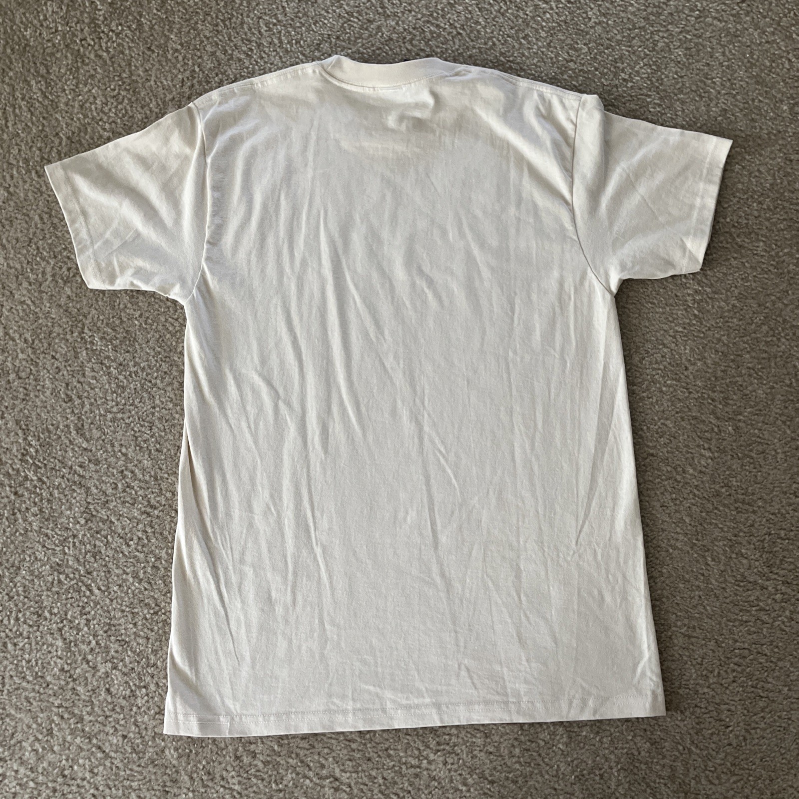 Santa Cruz Skateboards Men’s Cream T Shirt Size M gallery