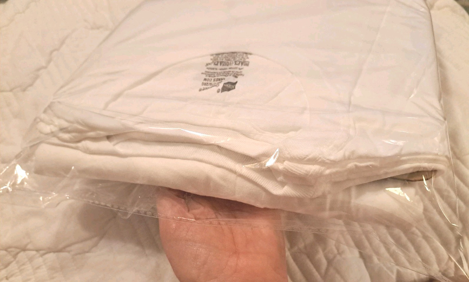 Hanes Comfort Soft Tagless White Undershirt Crew T-Shirts Sz 2XL Set of 4 NEW gallery