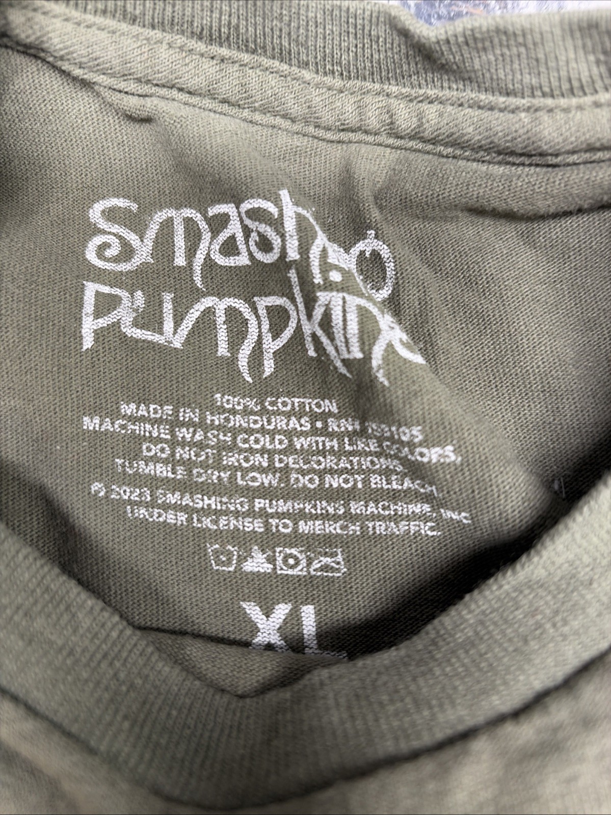 The Smashing Pumpkins Spokane Boyfriend Shirt Size XL Fits Large See Measurement gallery