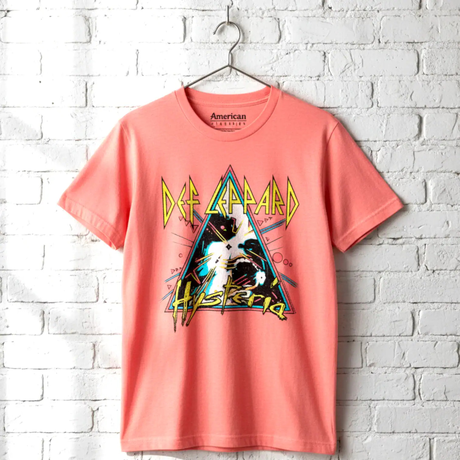 Def Leppard Hysteria Men’s Pink T Shirt