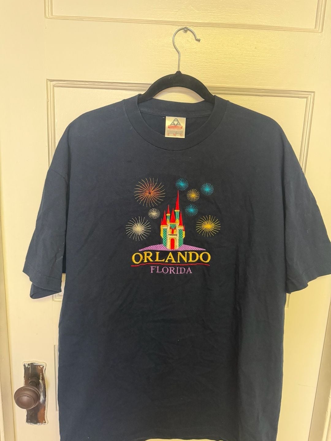 Vintage Orlando Florida Embroidered Castle Fireworks T-Shirt XL T-Shirt gallery
