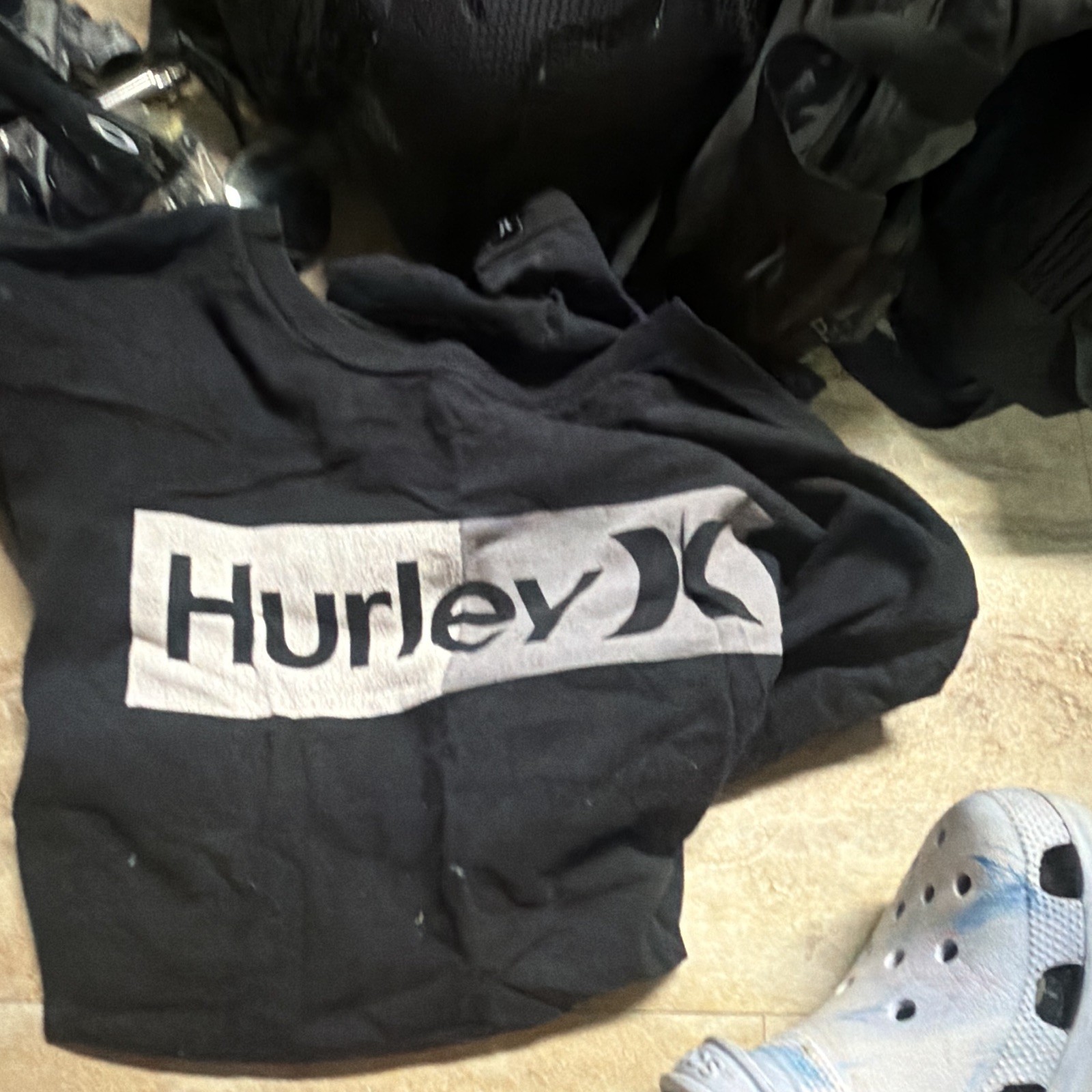 Hurley Men's Black Logo Graphic Print T-Shirt Regular Fit Size L Pre-Owned gallery