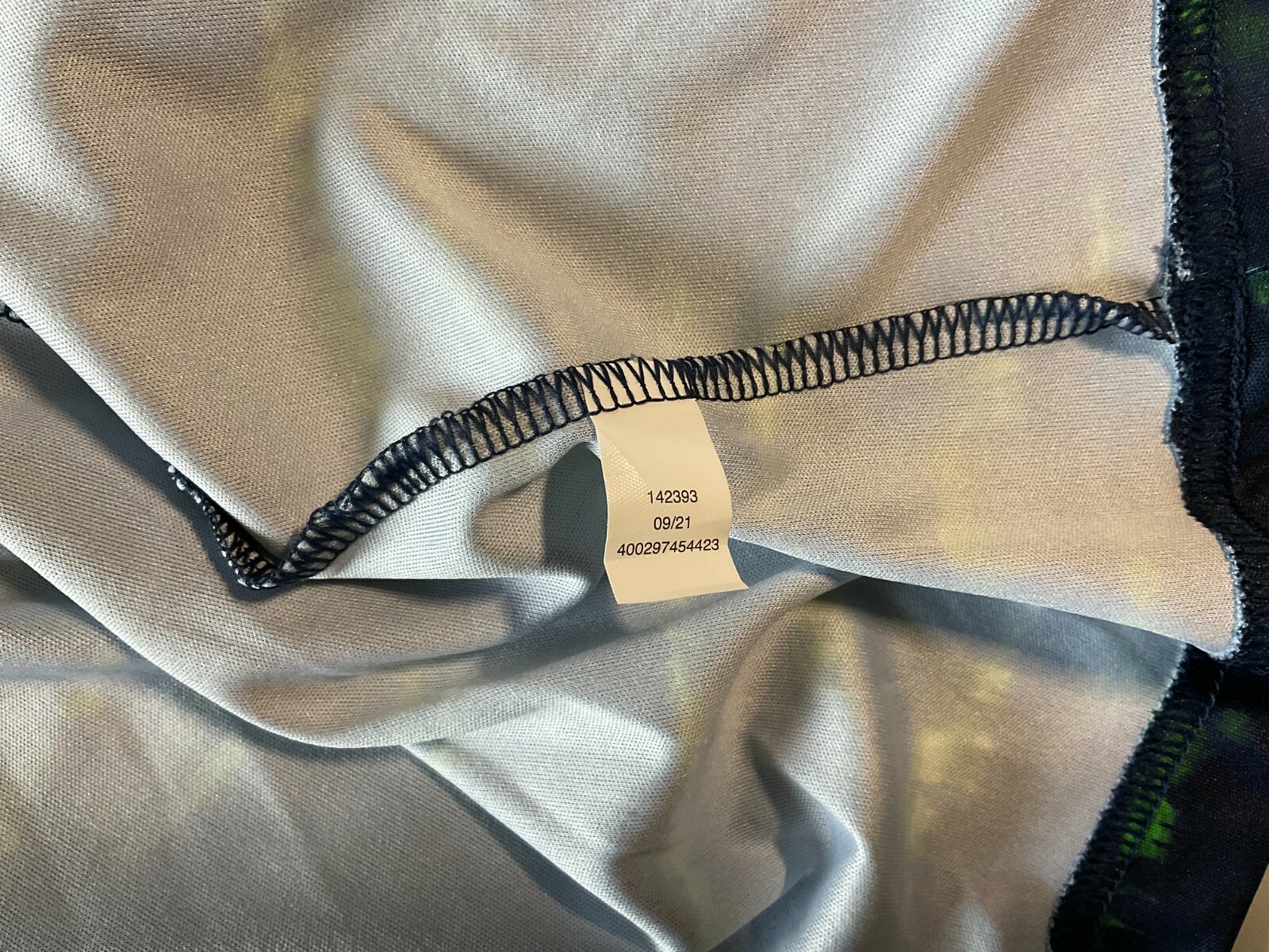Tek Gear Men's Wiking Dry Tek Blue/Green Polyester Stretchable Shirt NWT gallery