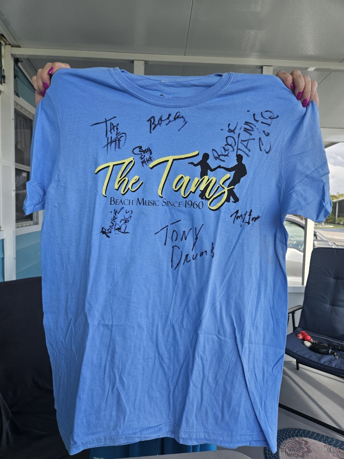 "The Tams" Signed Band T-Shirt Size Large 100% Cotton See Pics Stained NWOT gallery