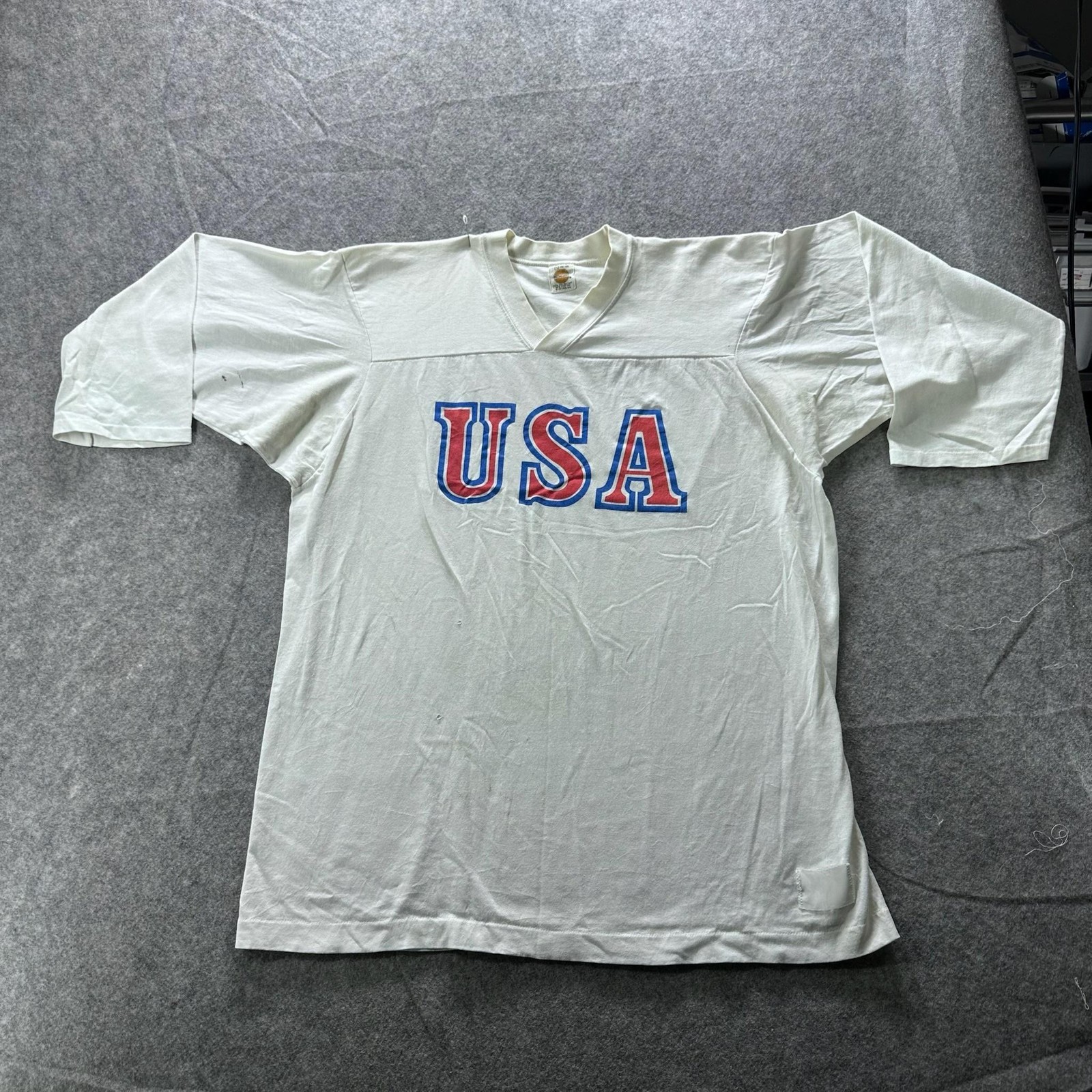Vintage Medallion Shirt Mens XL White USA V-Neck 50/50 PolyCotton Graphic 90s gallery