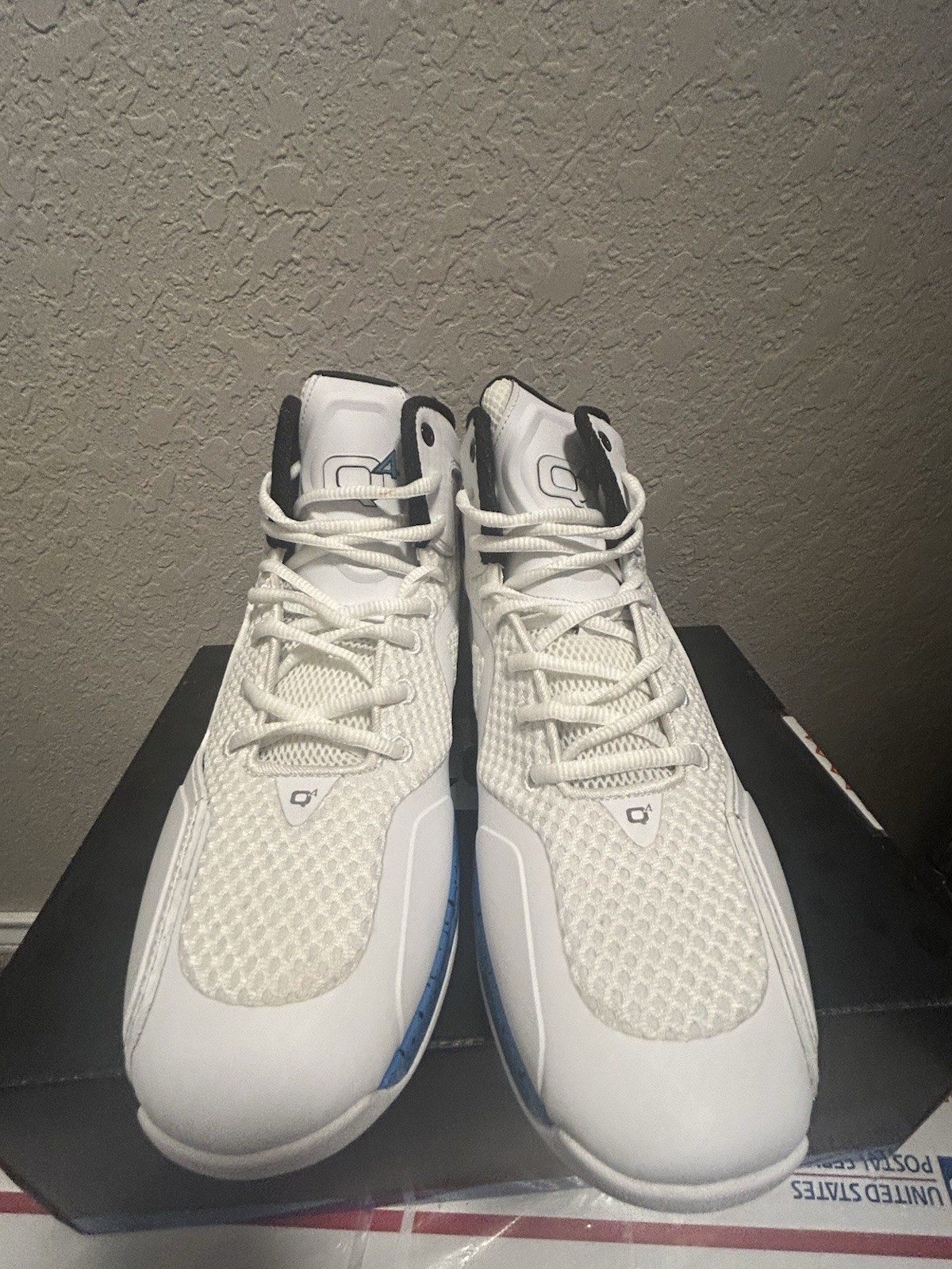 Q4 Bright White Shoes  Size 10 Q4MB -002 Brand New