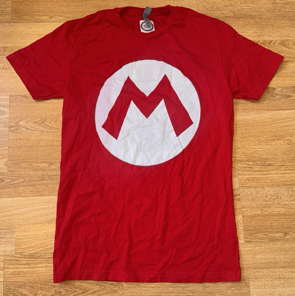 Nintendo Super Mario Brothers Emblem Red Short Sleeve T-Shirt – Size Small