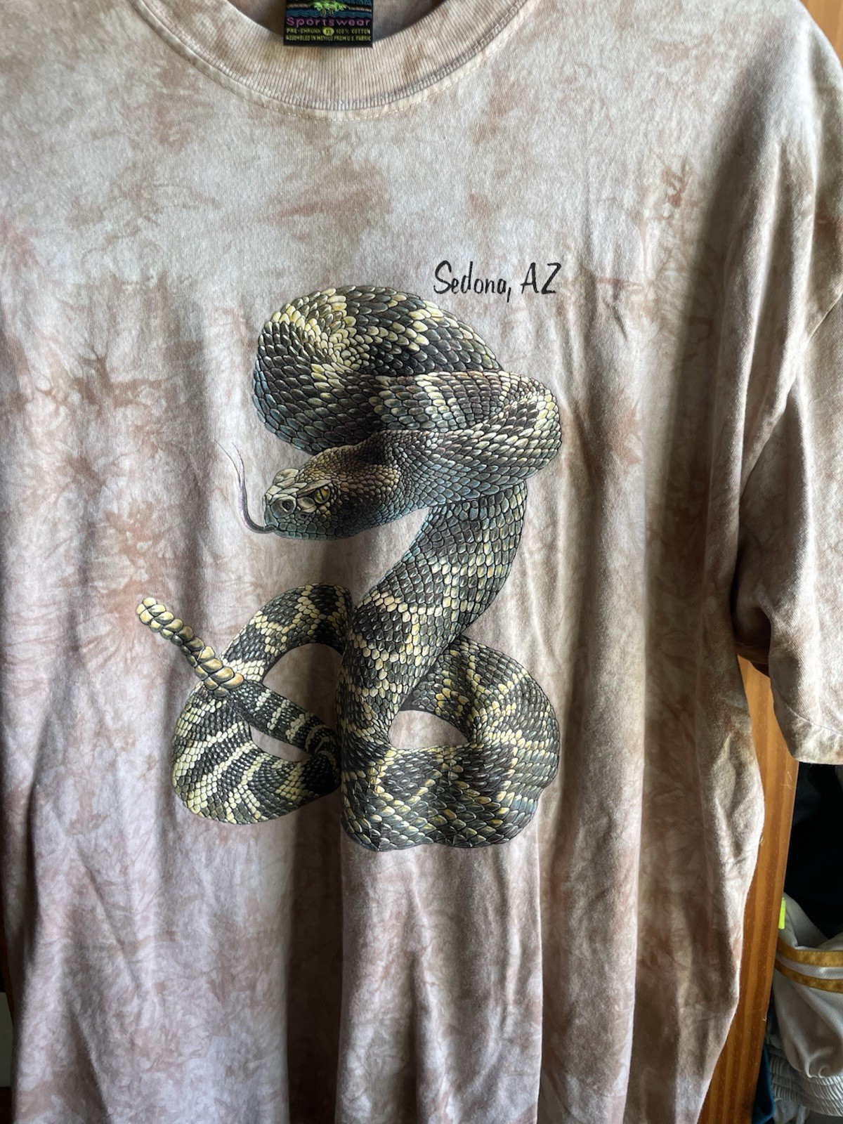 Robert Allen Sportswear Men's XL Beige Tie-Dye Snake Graphic Sedona AZ Tee gallery