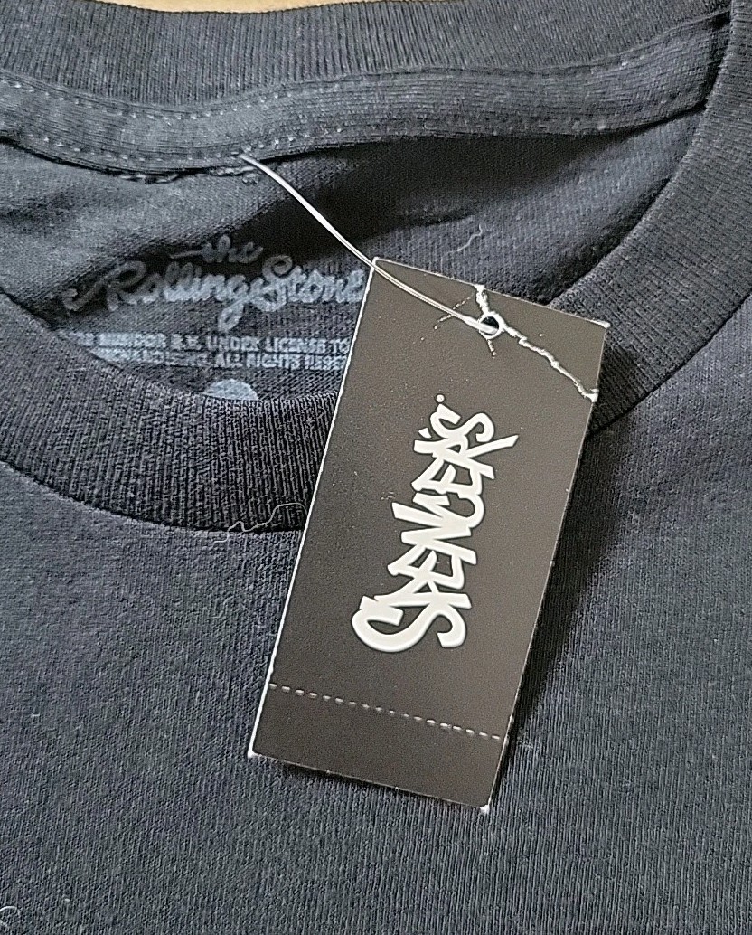 Spencer’s The Rolling Stones Black Embroidered T Shirt Adults Size X-Large New gallery
