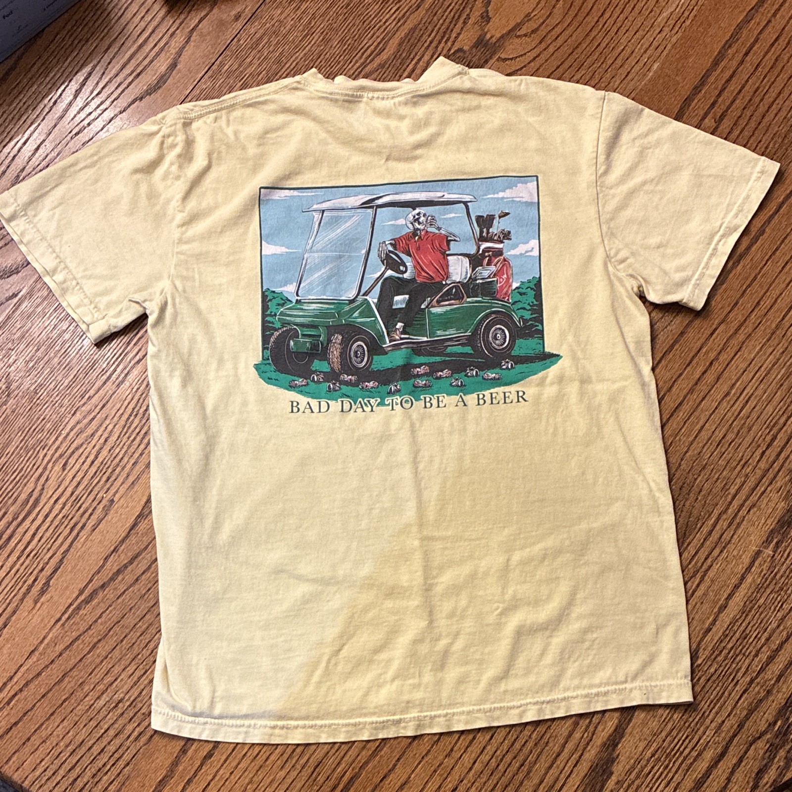 Comfort Colors Mens M Beige Pocket Graphic Bear Golf Cart T-Shirt Cotton gallery