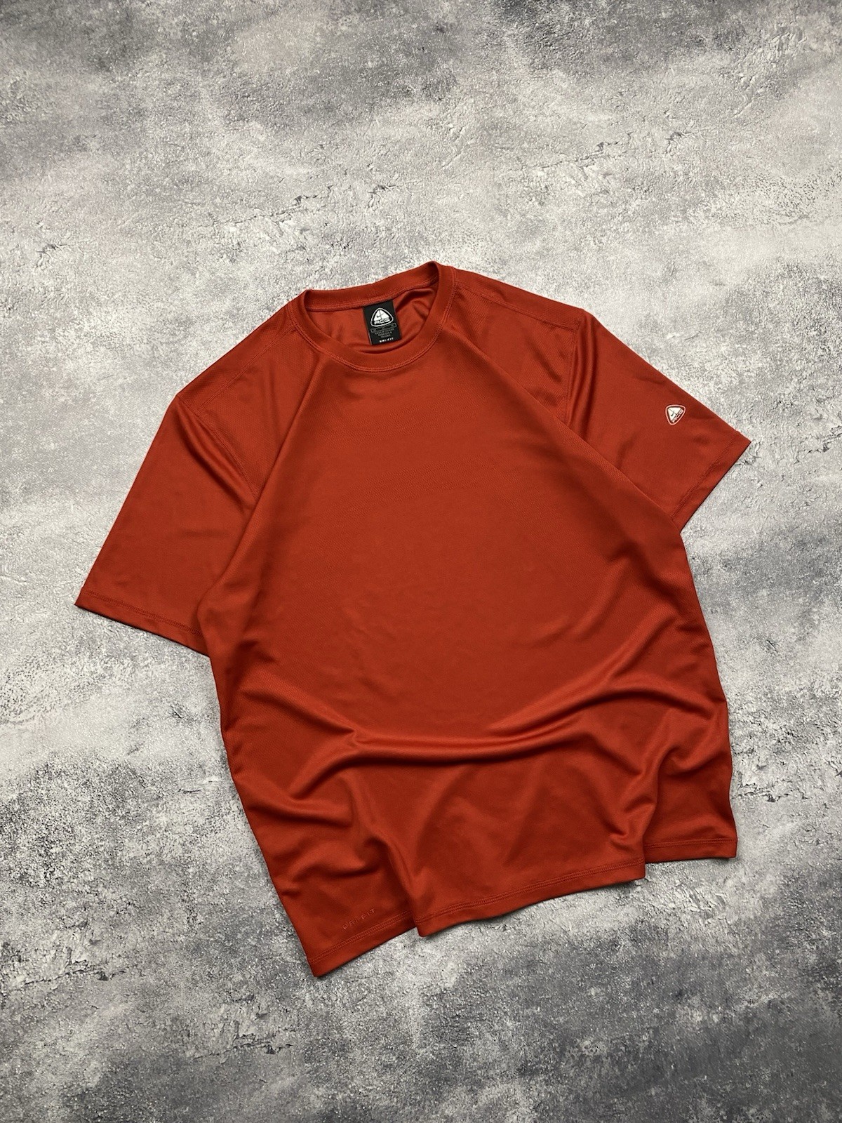 Vintage Nike ACG T-Shirt Short Sleeve Tee Y2K Men’s Size M Hype Streetwear Rare gallery