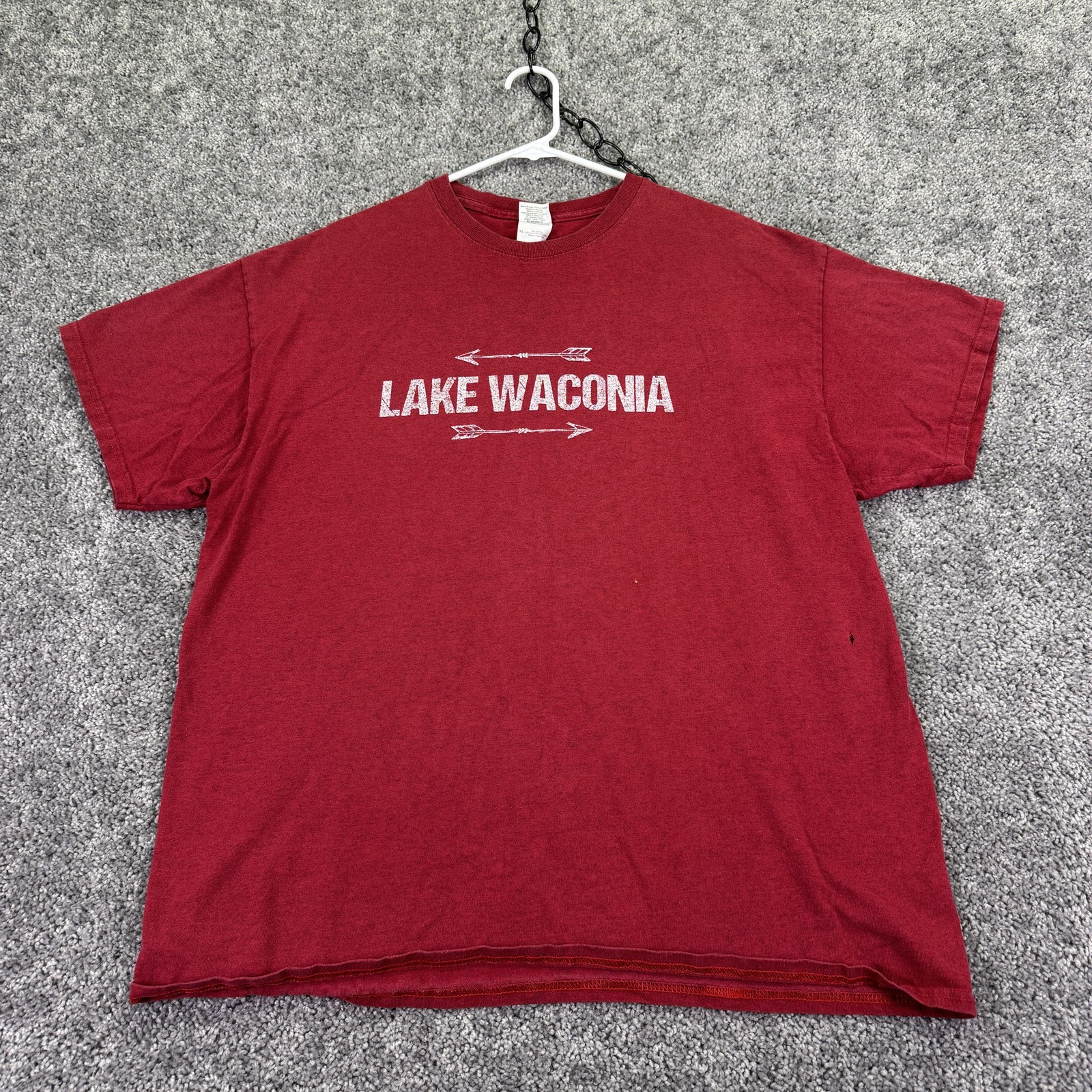 Gildan Shirt Mens XL Red Lake Waconia Arrows Graphic Tee Lake Nautical Casual
