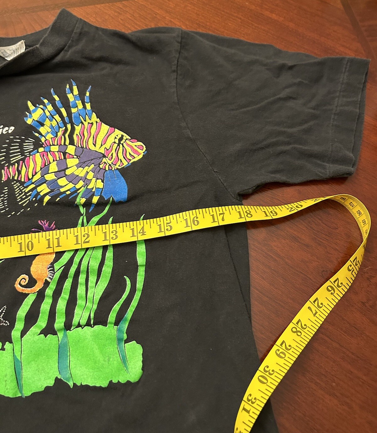 Vintage Cozumel Mexico T Shirt Neon Colorful Fluorescent Fish Black Medium gallery