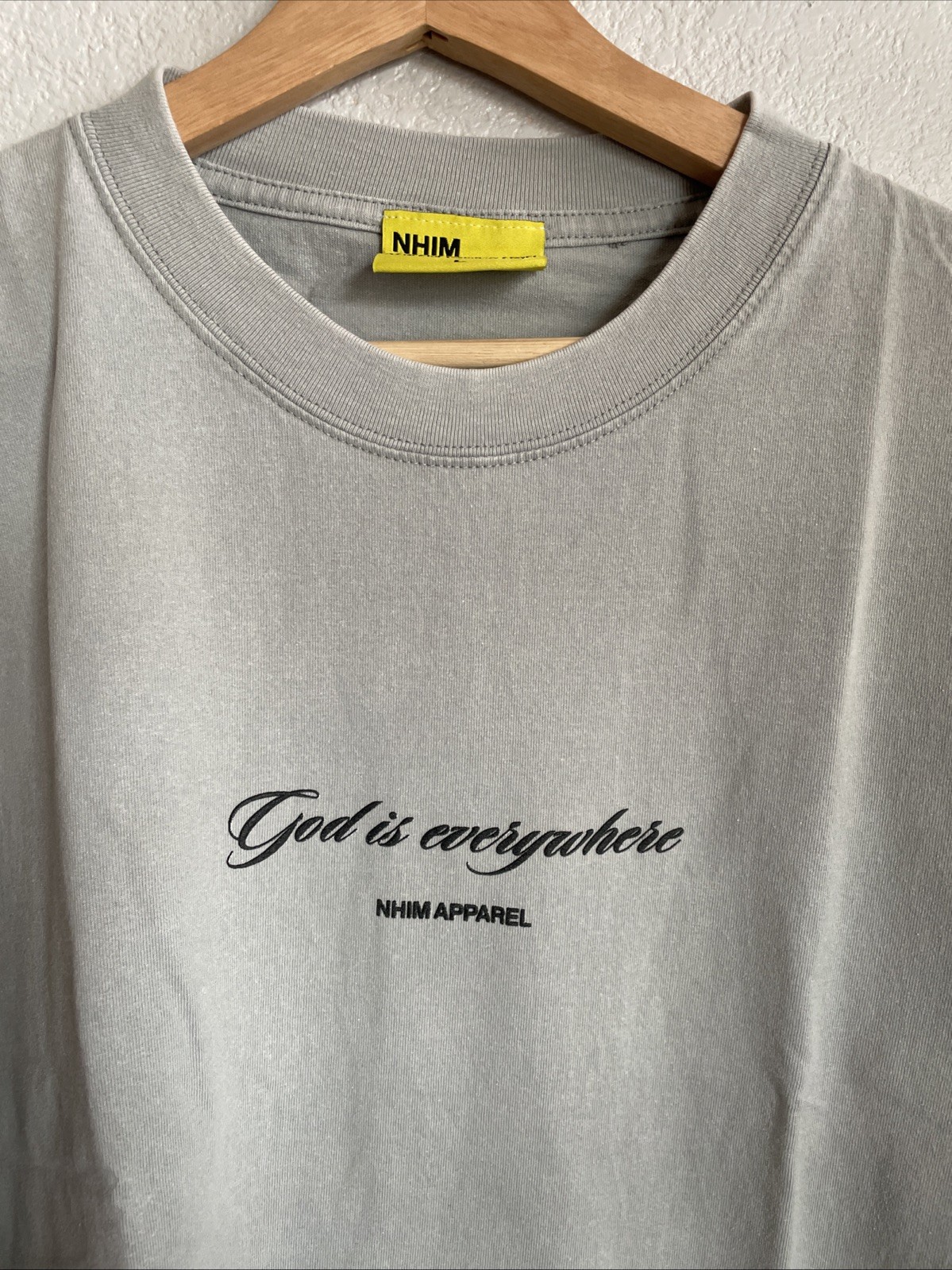 NHIM apparel Men’s Christian Graphic T Shirt Gray Large “God Is Everywhere” gallery