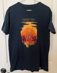WILD TRIBUTE JOSHUA TREE NATIONAL PARK T – SHIRT Dark Blue MEN’S LARGE Logo