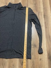 Under armour Shirt, Men’s Size Small, Black, Long Sleeve, 1/4 Zip Up, Heatgear