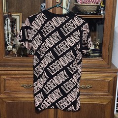 Launder Bailey Apparel Shirt Mens Medium Black AOP Legendary Savage Tee