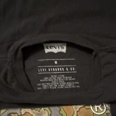 Levi’s Men’s M Black Graphic Logo Print Crew Neck Short Sleeve T-Shirt