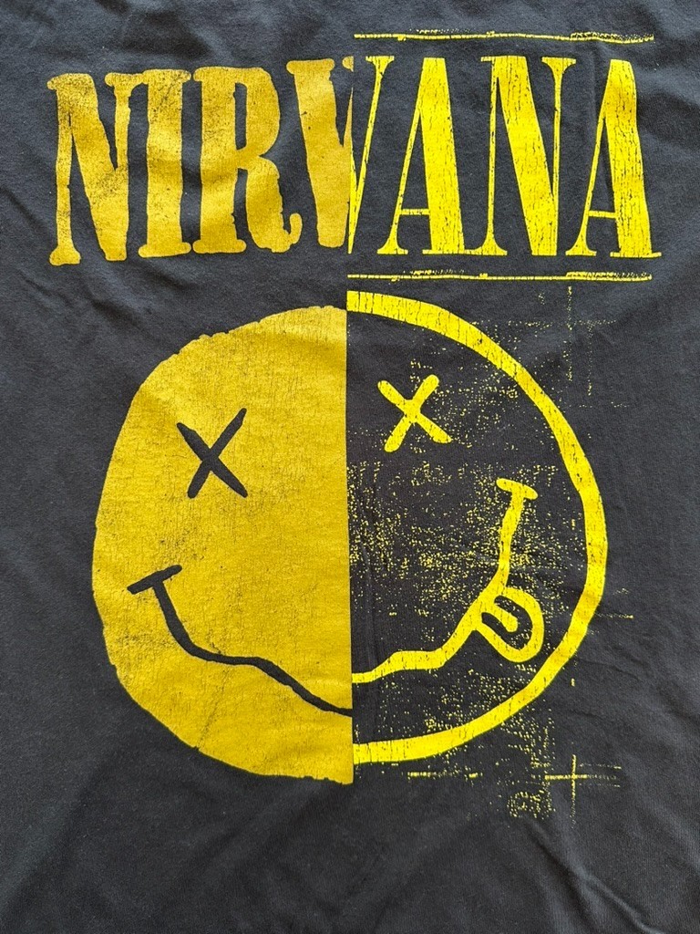 Old Navy Nirvana Graphic T-shirt Large Dark Gray Yellow Band Street Concert Band gallery