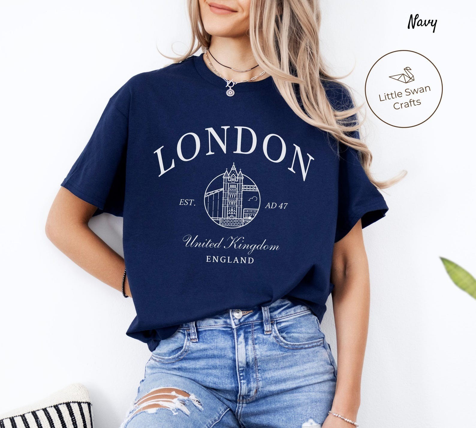London Shirt Travel Gift for England Trip Lovers Souvenir Tee gallery