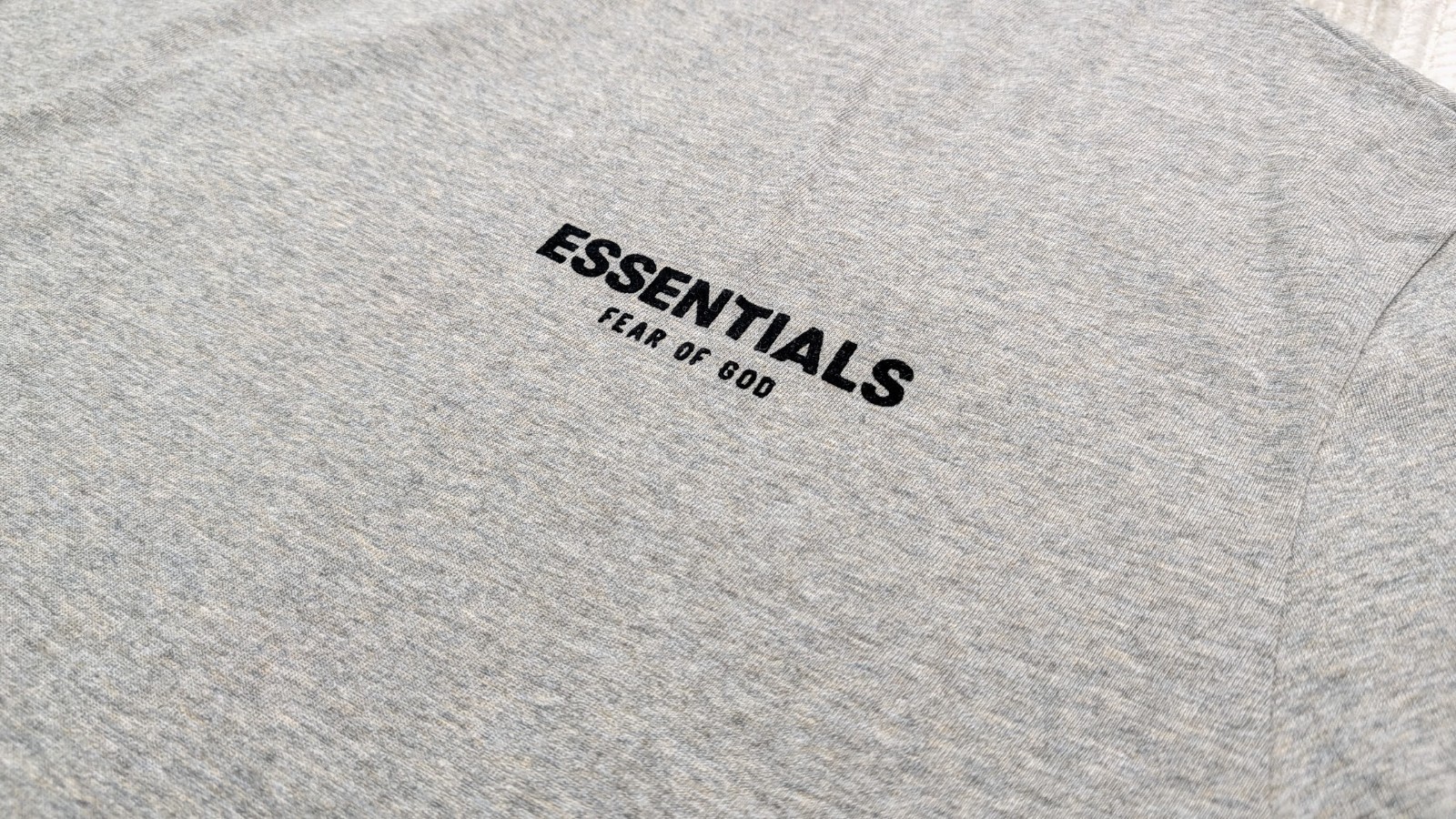 Fear of God Essentials Tee 'Dark Oatmeal' M Size Oversized T-Shirt SS22 NWT gallery
