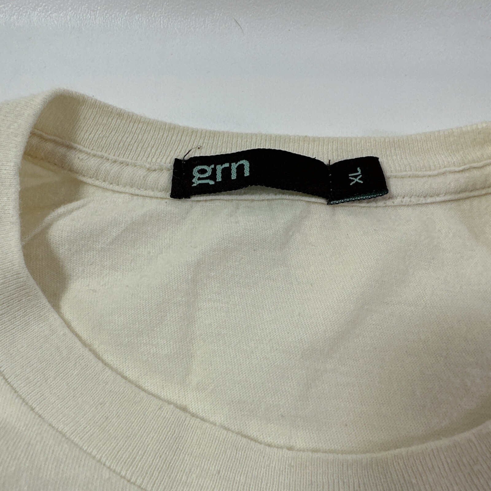 GRN Green Apple Designer Cream T Shirt Mens Sz XL Hummingbird Flowers Banner gallery