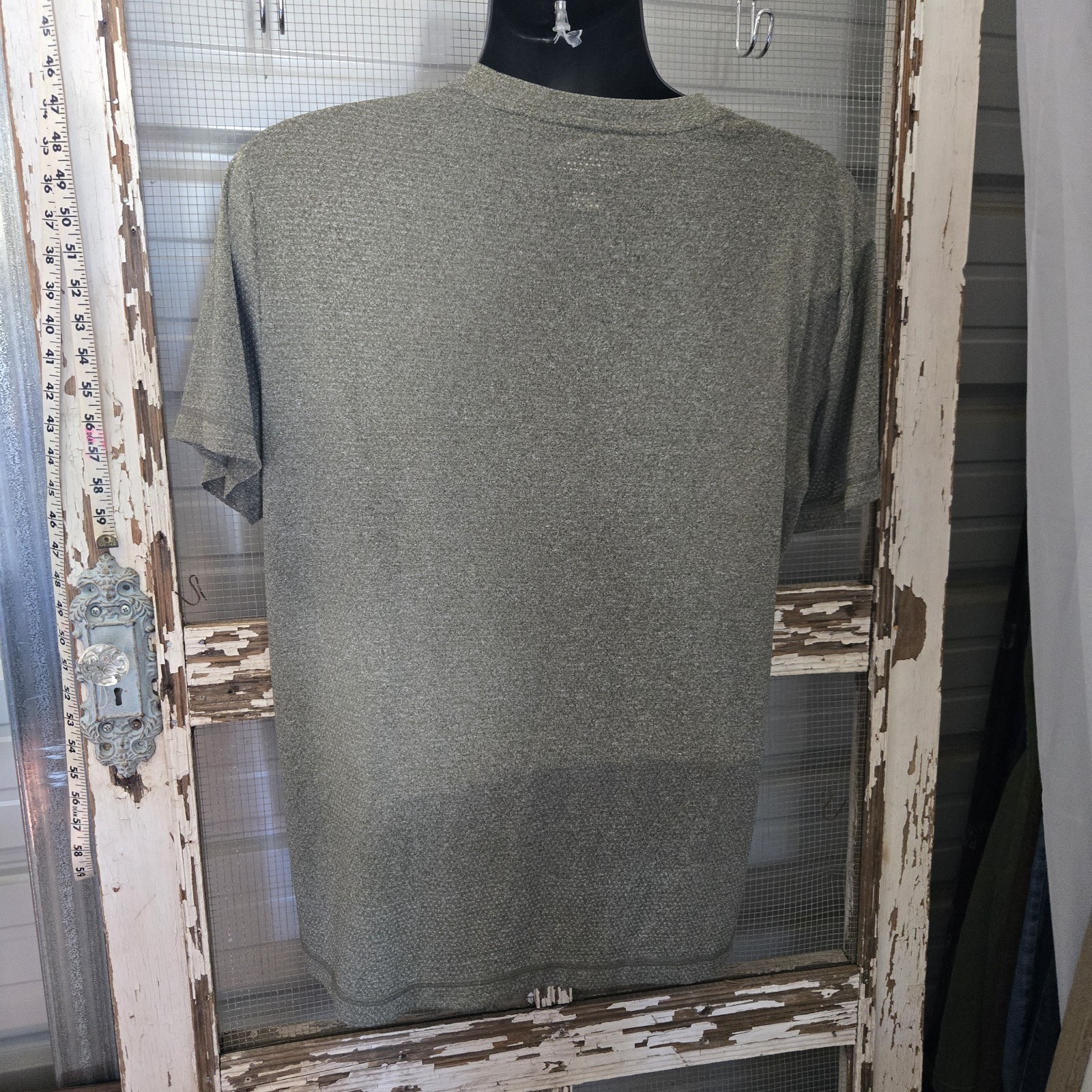 Dickies Shirt Men L GrayCrew Neck crossfit Athletic Training Running gallery