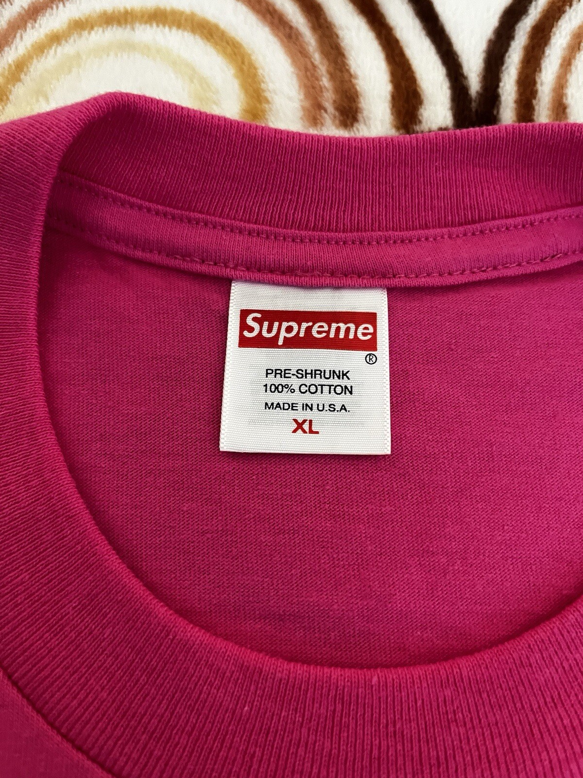 Supreme The Muppets Miss Piggy ‘Kissy Kissy’ Fuchsia Men’s Size XL gallery