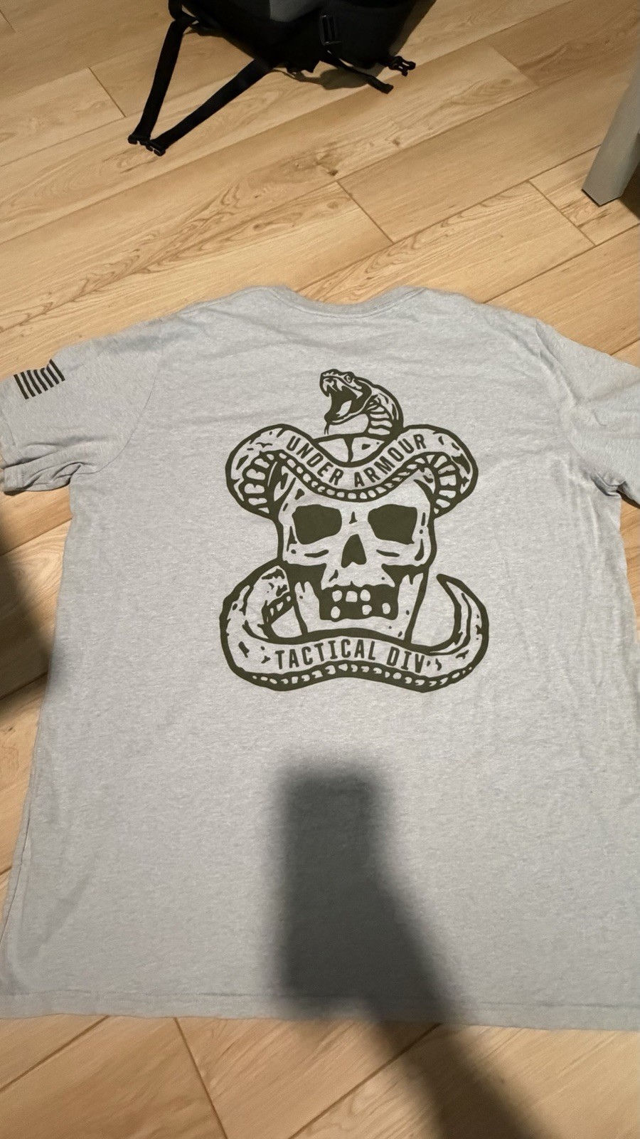 Under Armour Men’s Gray Skull Graphic Print Crew Neck Short Sleeve T-Shirt 2XL gallery
