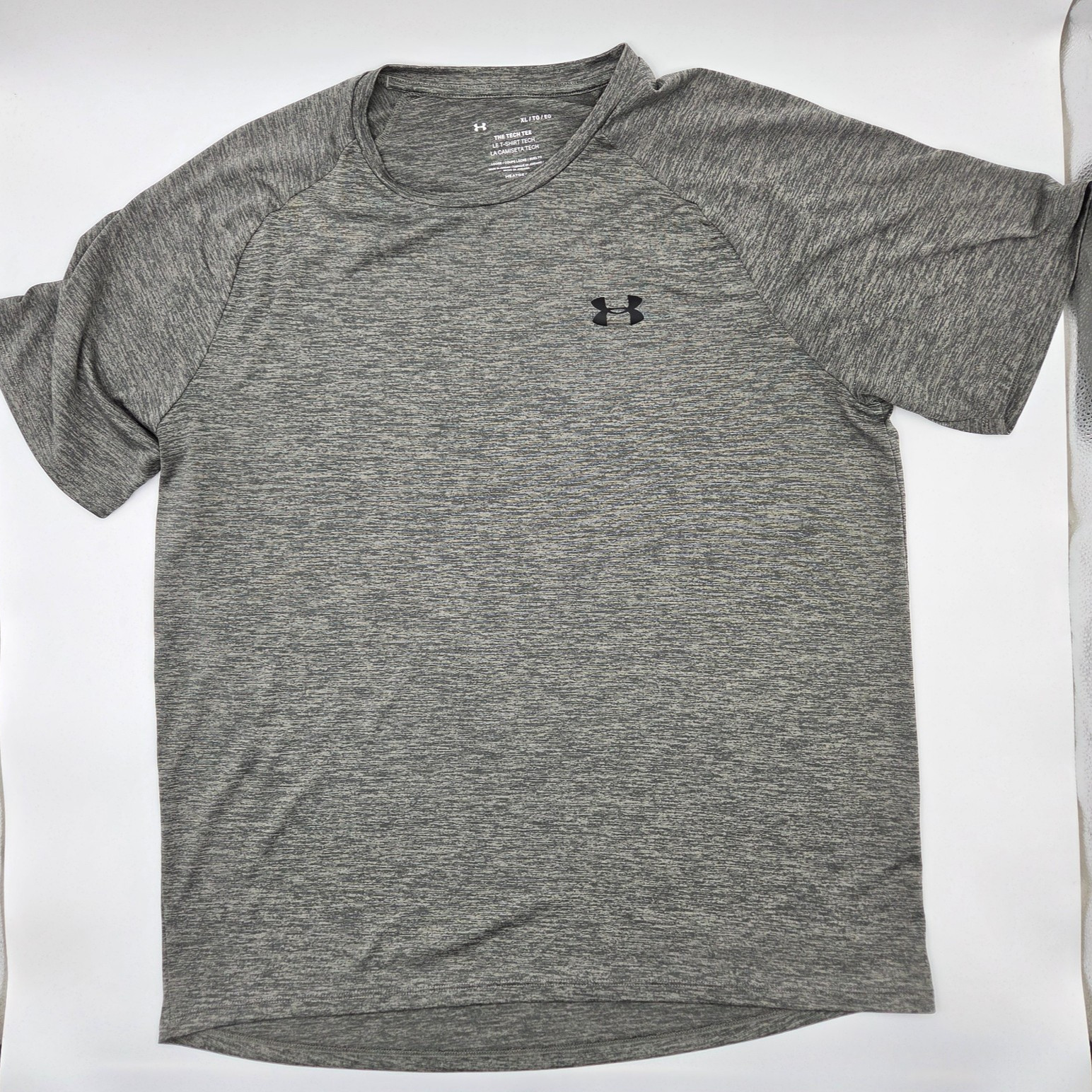 Under Armour Men's Sz XL Charcoal Grey Black Tech T-Shirt Short Sleeve gallery