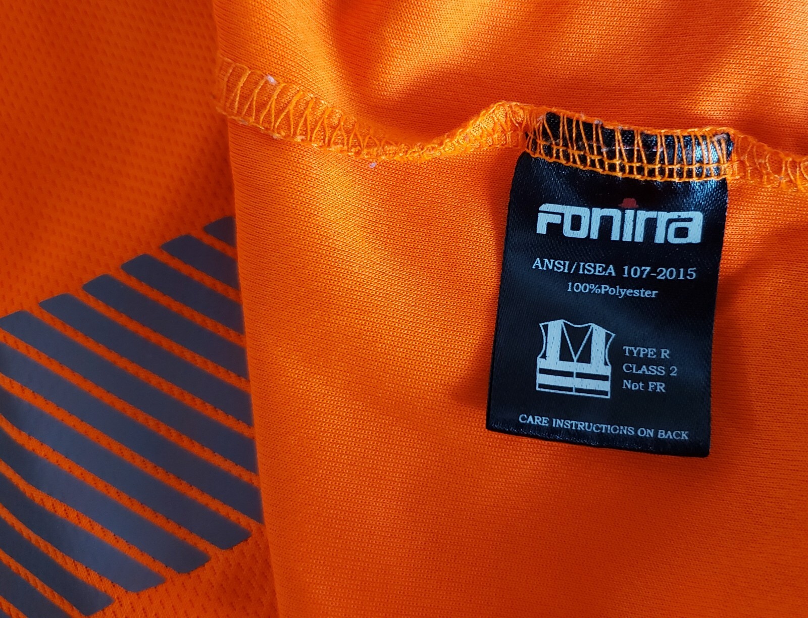 HI VIS Short Sleeve T-Shirt Size Large ANSI/ISEA Class 2 Hi-Reflective Pre-owned gallery