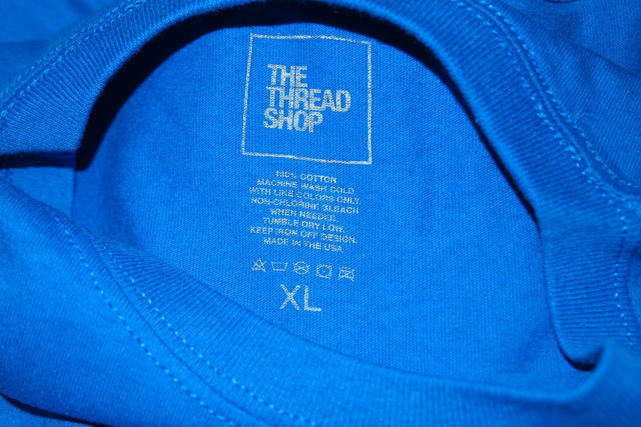 NWOT Maluma Papi Juancho Graphic T-Shirt Blue The Thread Shop Size Mens XL gallery