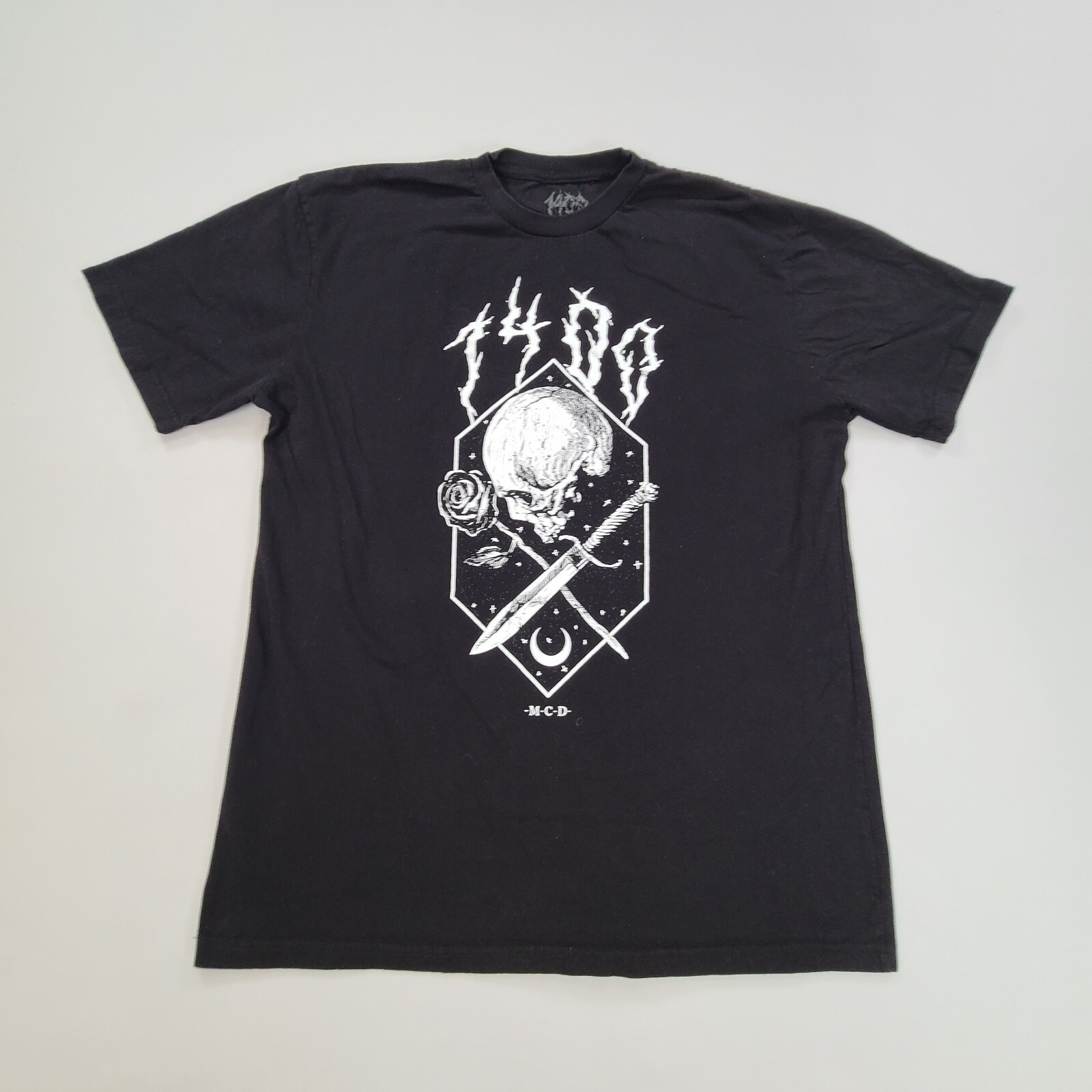 Skull Shirt Mens Extra Large Black Rose Dagger Casual Outdoors Comfort