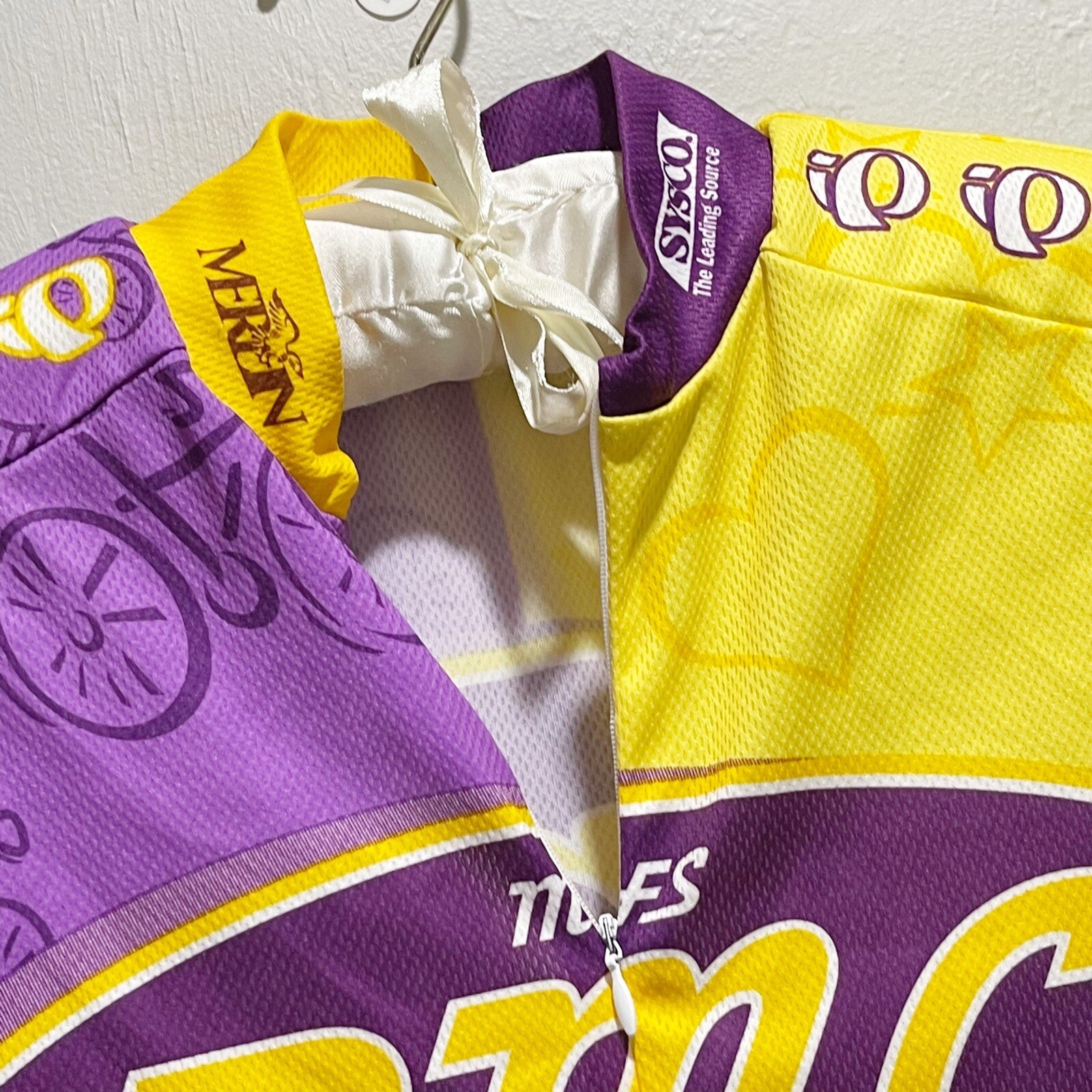 PEARL IZUMI Men’s CYCLING JERSEY Yellow Purple Pan-Mass Challenge 1999 Size M gallery