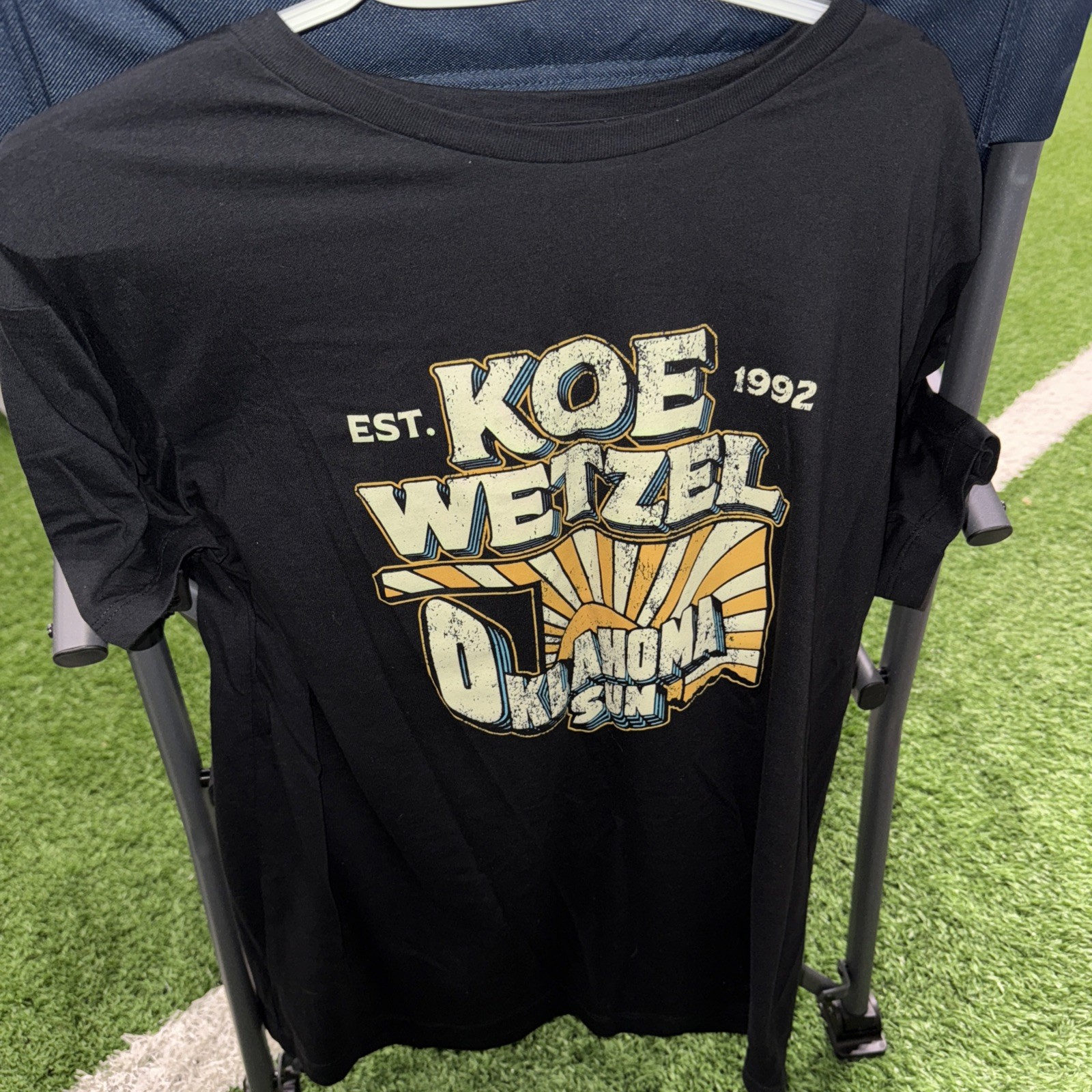 Koe Wetzel Oklahoma Sun T Shirt XL